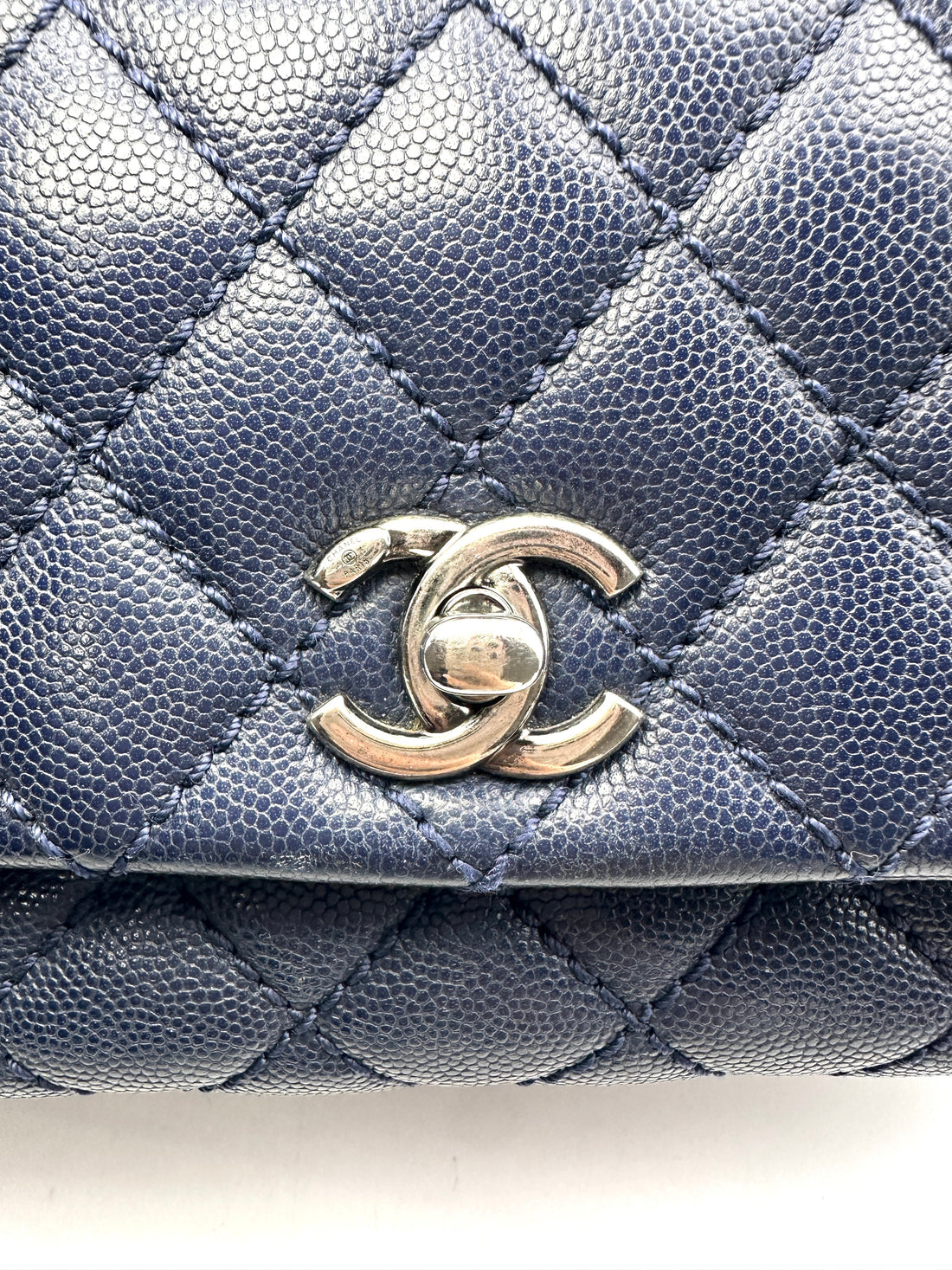 Chanel CoCo Navy Blue Quilted Calfskin Handle Shoulder Bag(22***99) G081