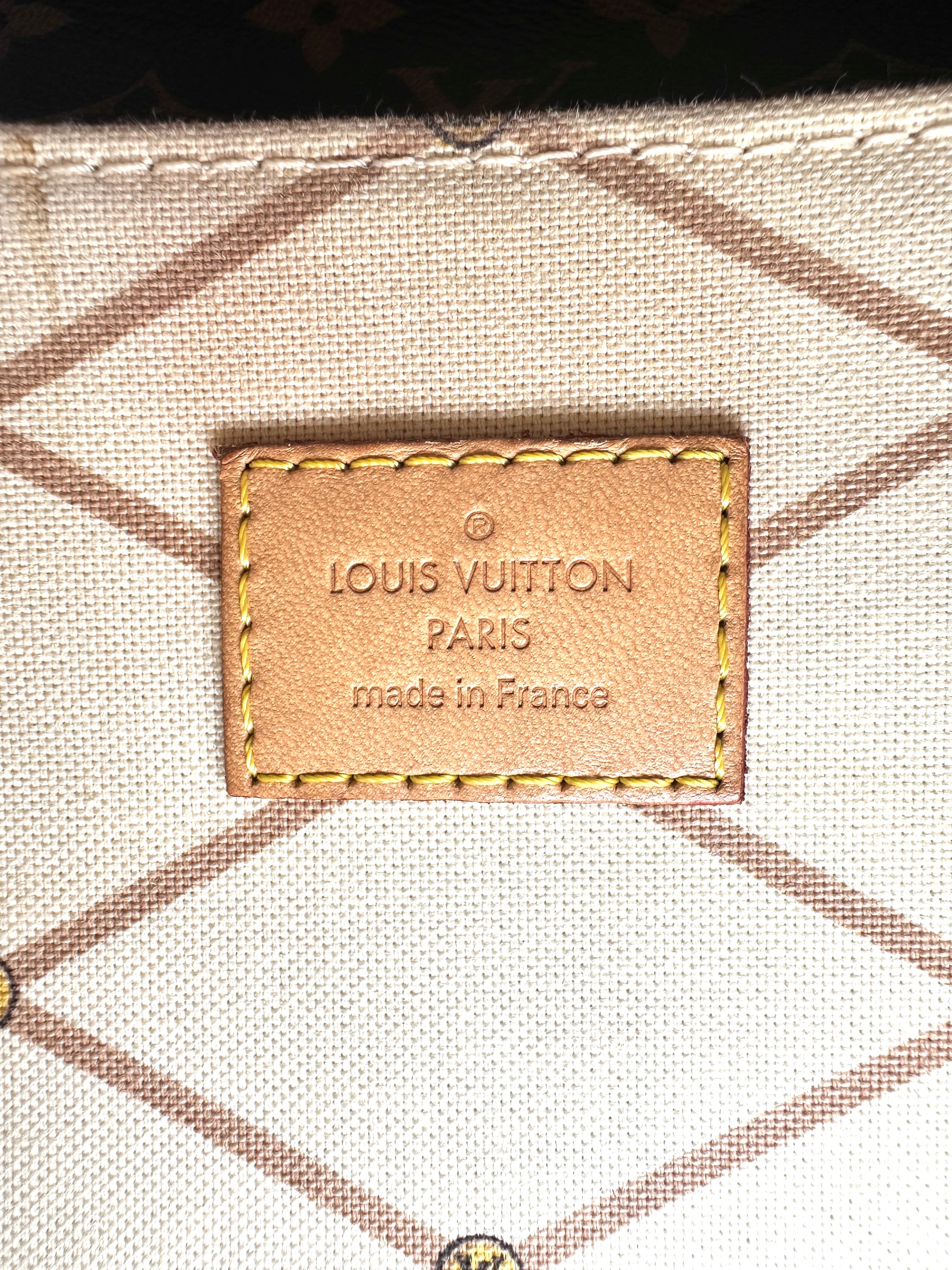 Louis Vuitton Limited Edition 2018 Summer Courtyard Series Shoulder Bag LV1870