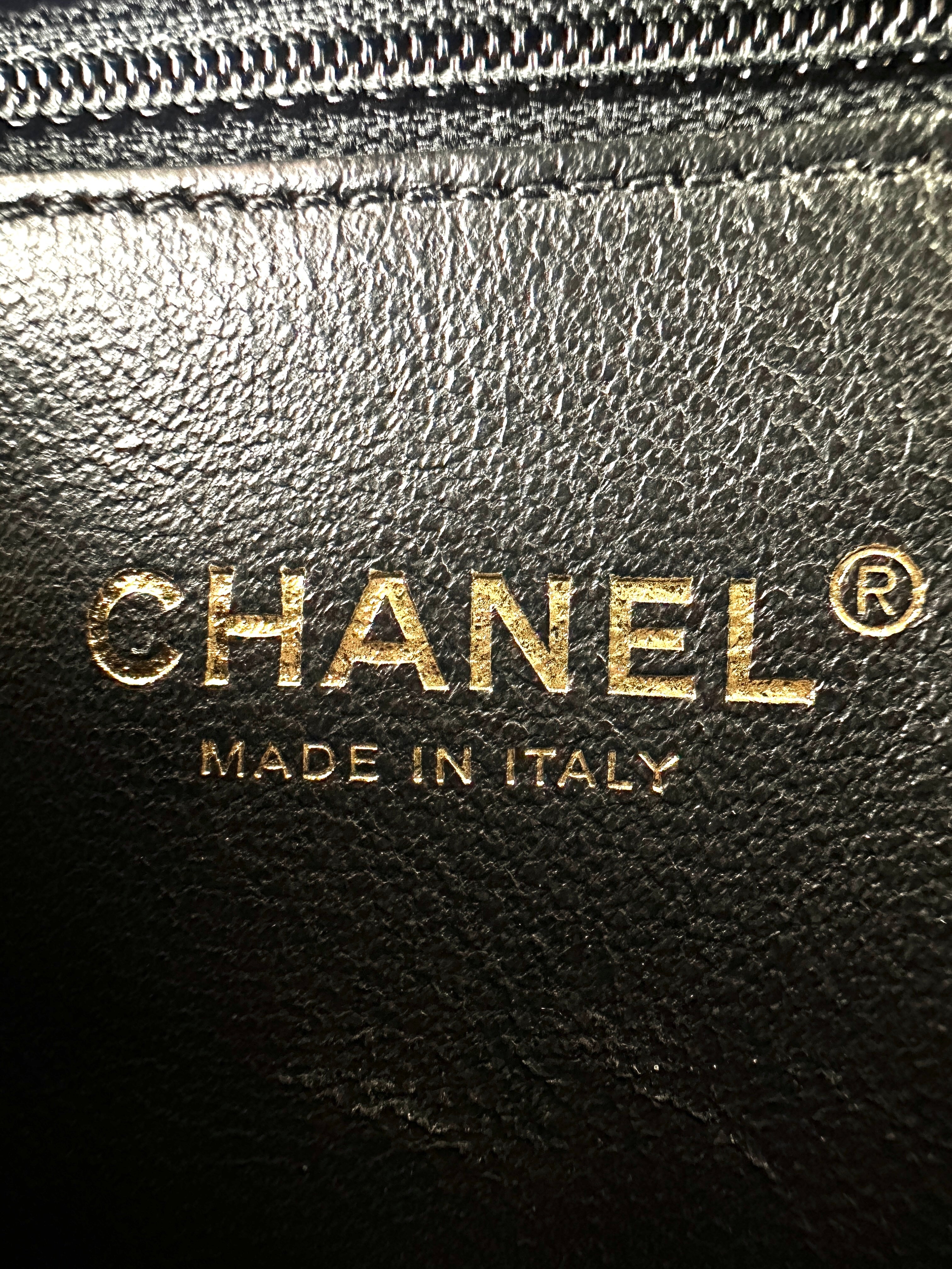 Chanel CoCo Handle Black Chevron Quilted Leather Small Size Handle Bag(25***40) CC1385