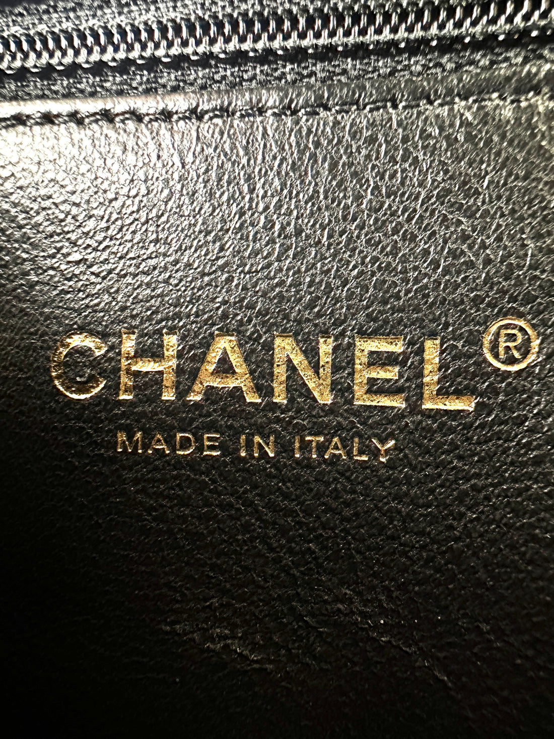 Chanel CoCo Handle Black Chevron Quilted Leather Small Size Handle Bag(25***40) CC1385