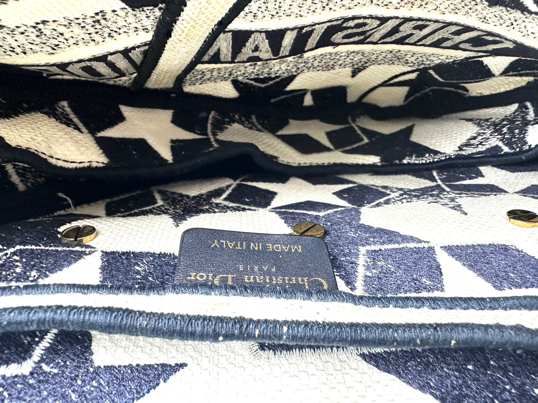 Christian Dior Navy/White Stars Embroidered Canvas Medium Size Saddle Bag DR478