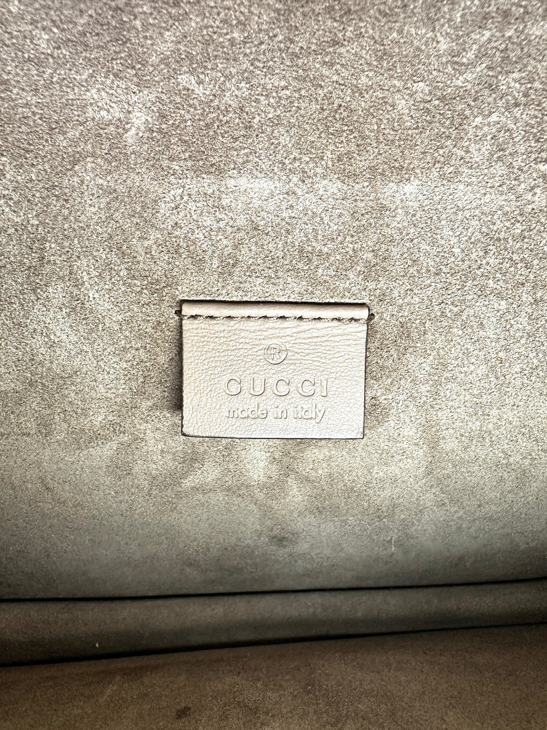 Gucci Dionysus Blooms & Bee Print Embroidered Chain Bag GG625