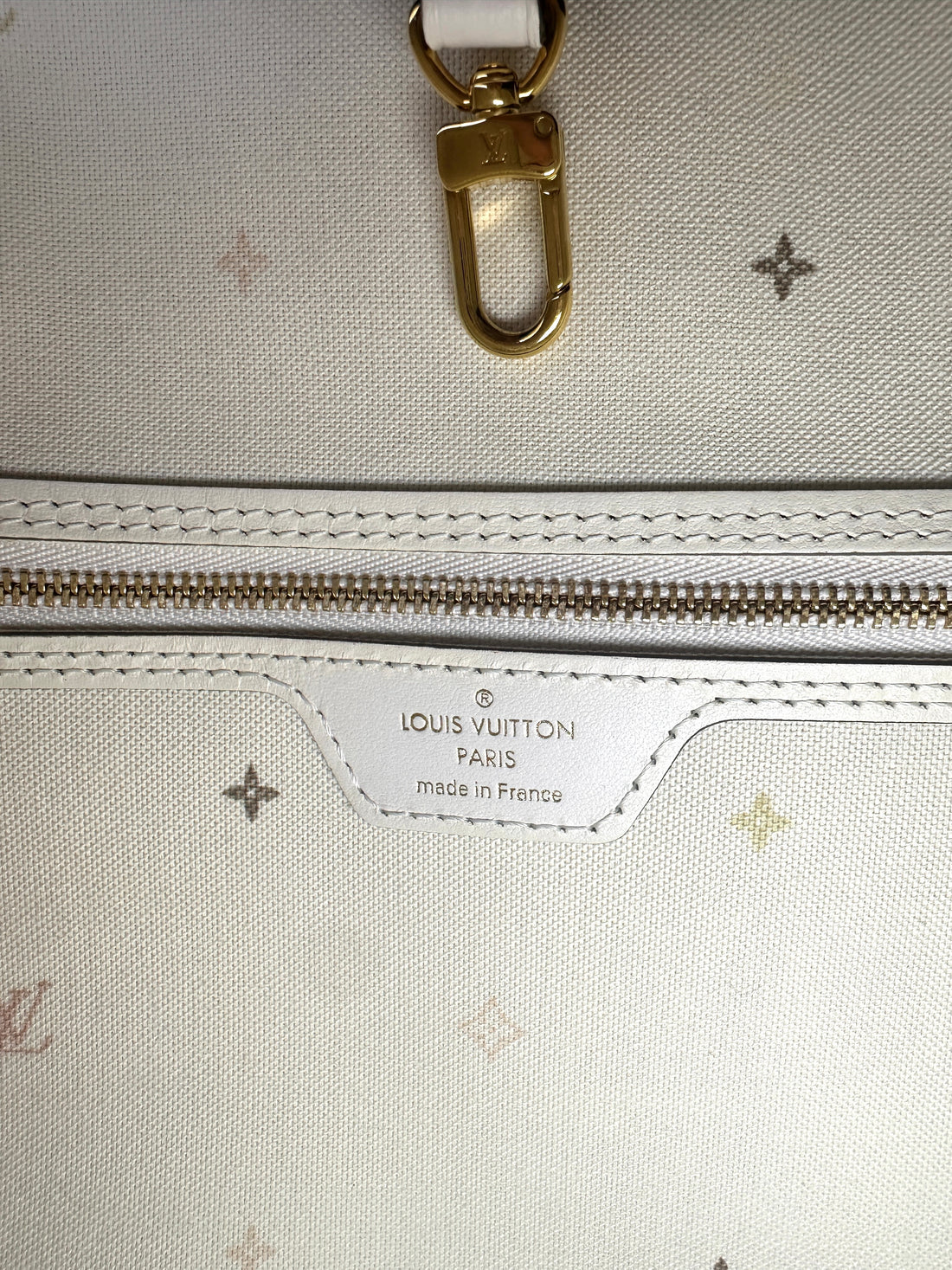 Louis Vuitton "Spring In The City" Neverfull Sunsetset Kaki Monogram Medium Size Handle Bag With Pouch LV1893