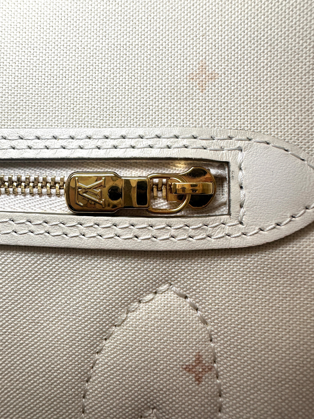 Louis Vuitton "Spring In The City" Neverfull Sunsetset Kaki Monogram Medium Size Handle Bag With Pouch LV1893
