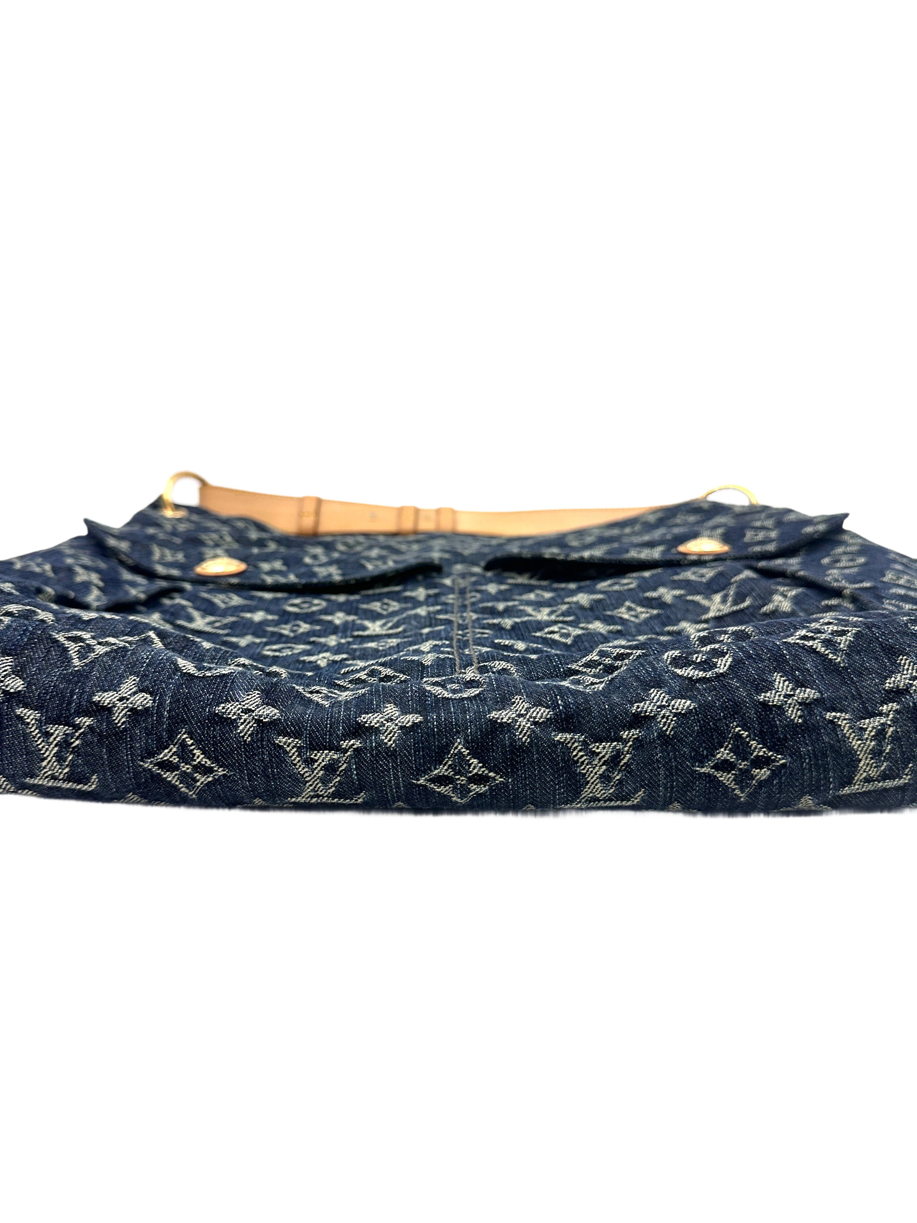 Louis Vuitton Daily Monogram Denim Tote Handle Bag LV1884