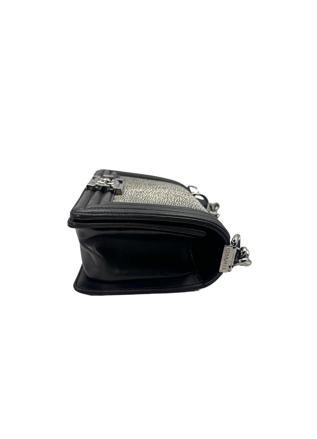 Chanel LeBoy Black Stingray Leather Flap Bag With Silver Buckle(21***34) CC1396