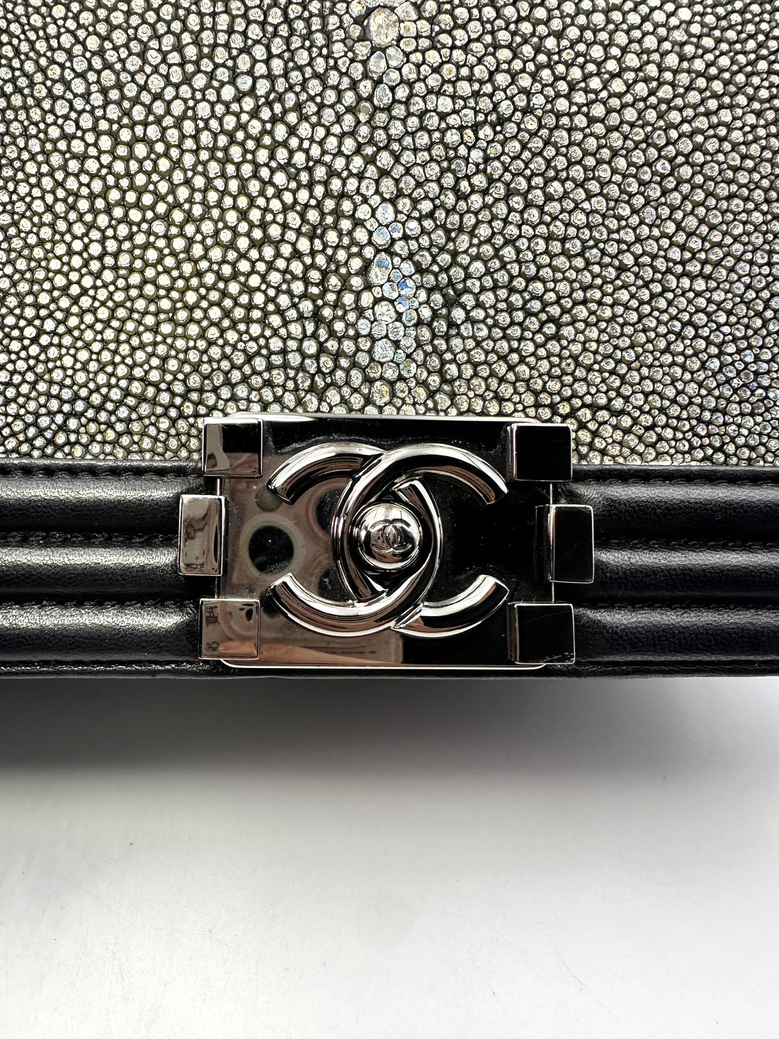 Chanel LeBoy Black Stingray Leather Flap Bag With Silver Buckle(21***34) CC1396