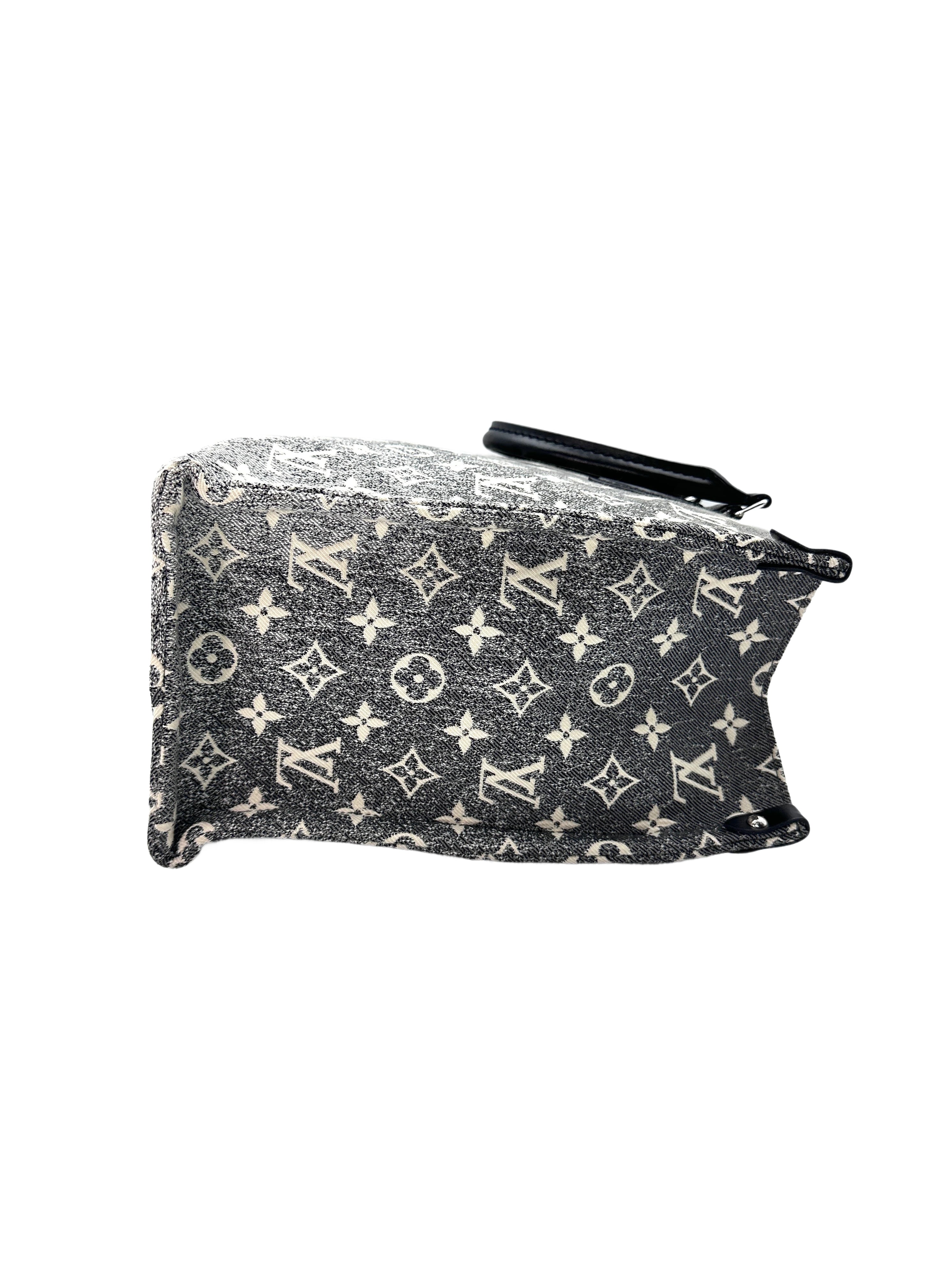Louis Vuitton OnTheGo MM Monogram Jacquard Denim Handle Bag LV1915