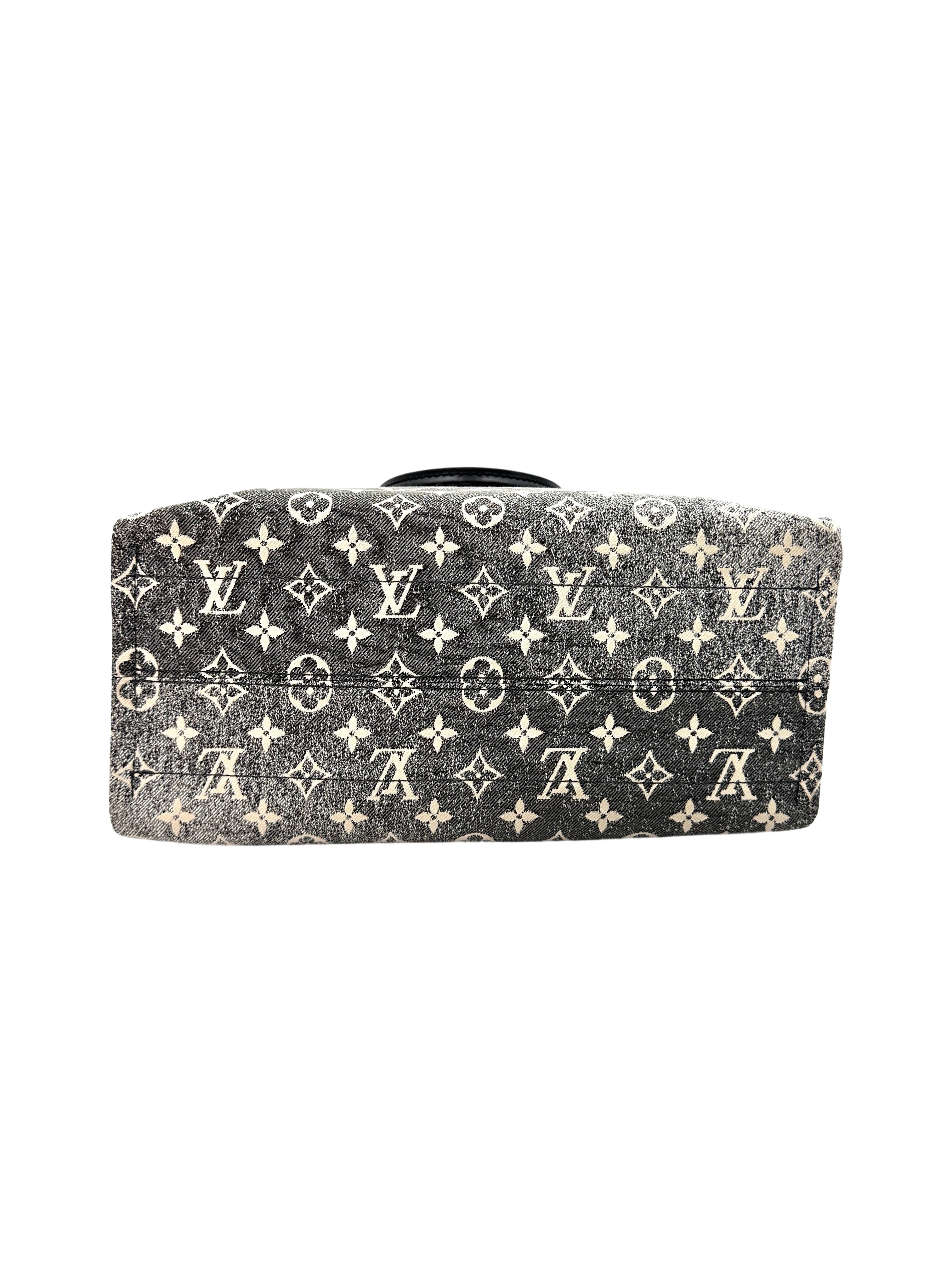 Louis Vuitton OnTheGo MM Monogram Jacquard Denim Handle Bag LV1915