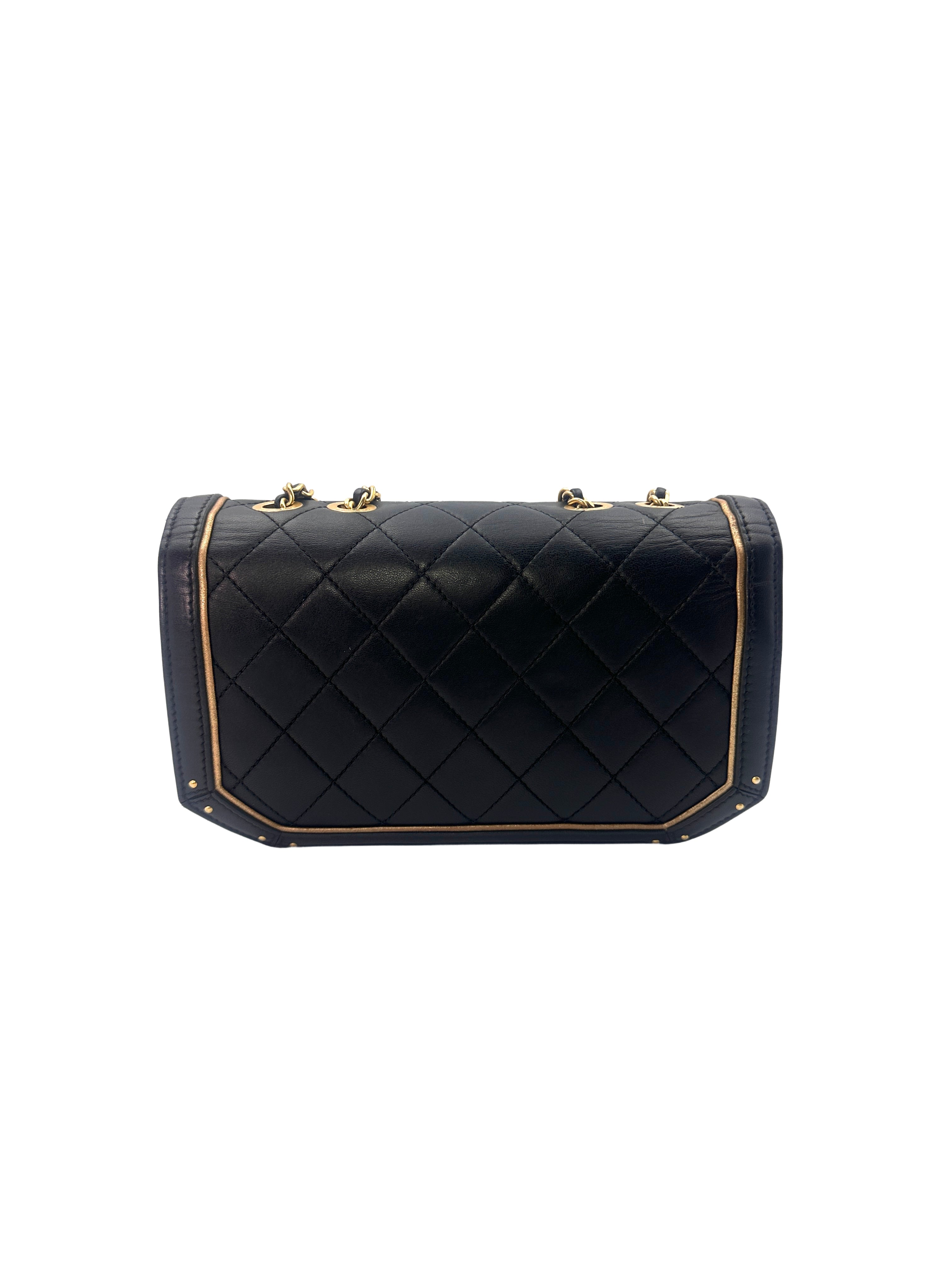 Chanel Octagon CC Clasp Black Quilted Leather Chain Shoulder Bag(23***30) CC1410
