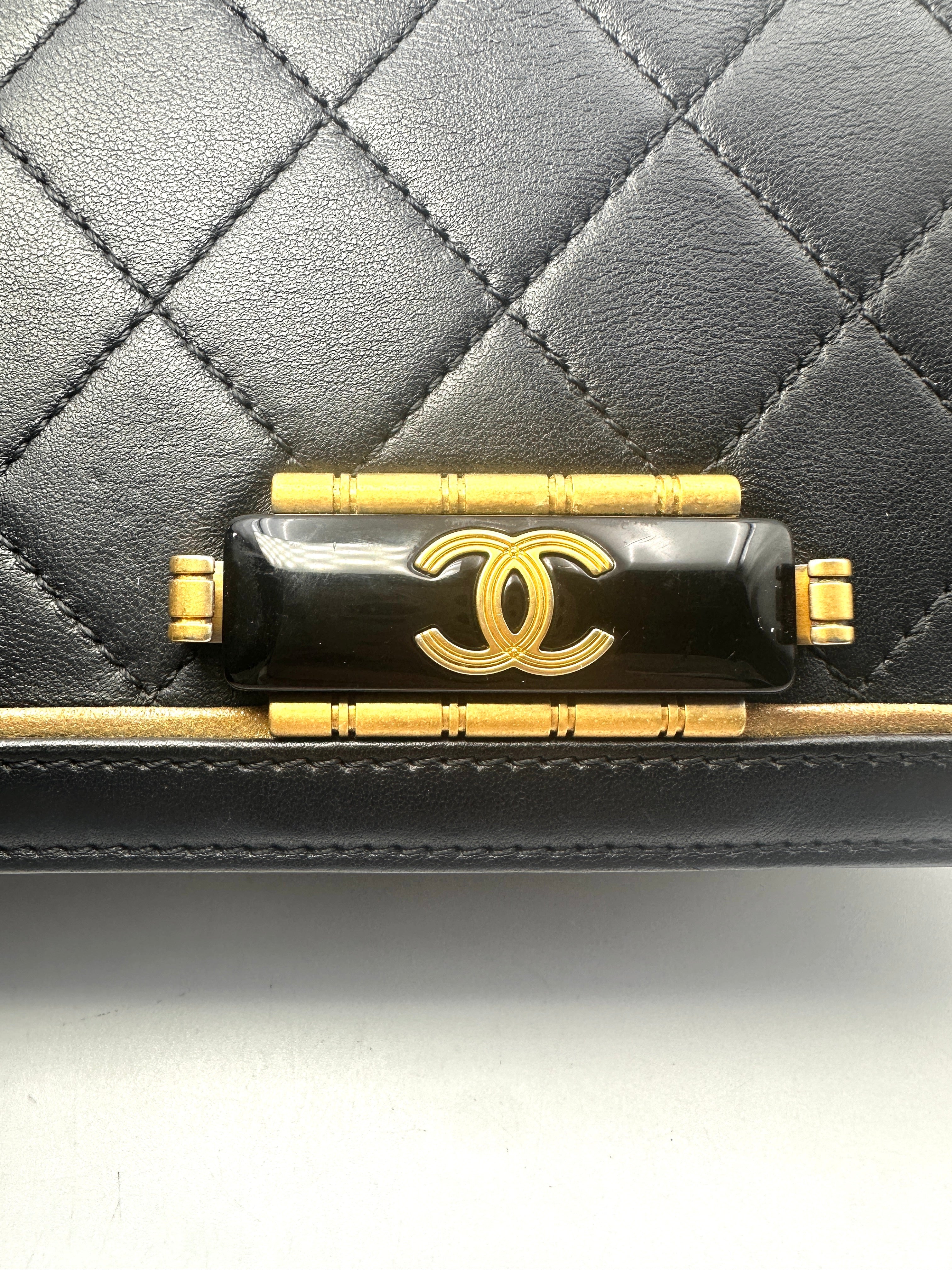 Chanel Octagon CC Clasp Black Quilted Leather Chain Shoulder Bag(23***30) CC1410
