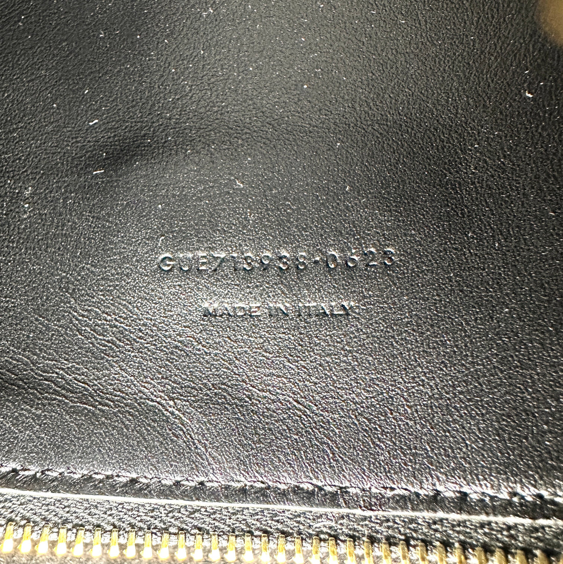 Saint Laurent Le5a7 Black Grained Leather Hobo Bag Sl160