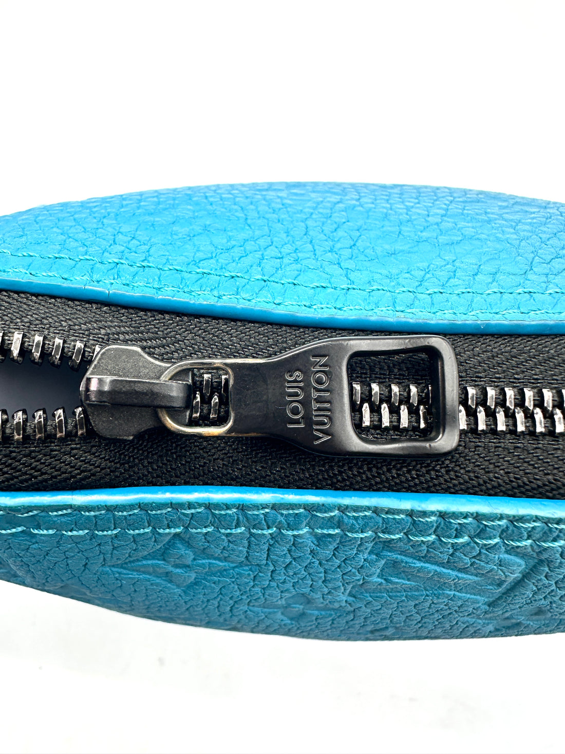 Louis Vuitton Taurillon Monogram Turquoise Triangle Blue Messenger Bag LV1918