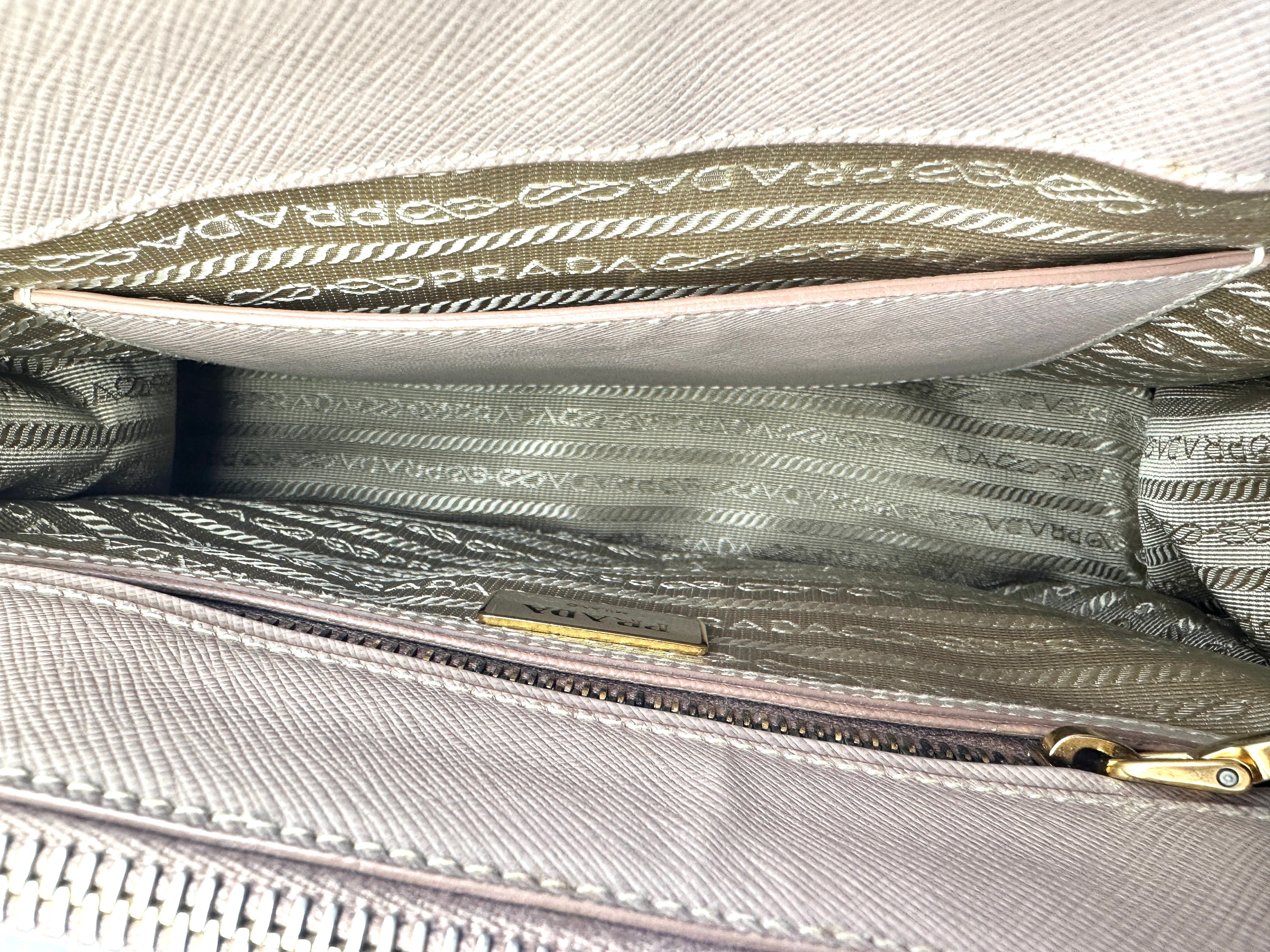 Prada Galleria Beige Saffiano Handle Bag PR186