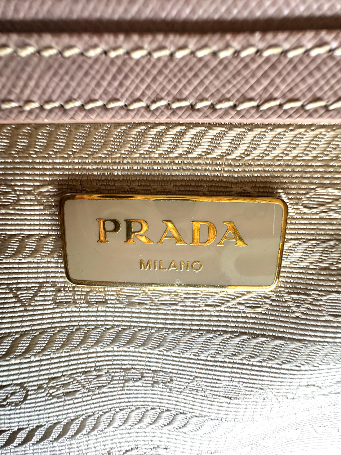 Prada Galleria Beige Saffiano Handle Bag PR186