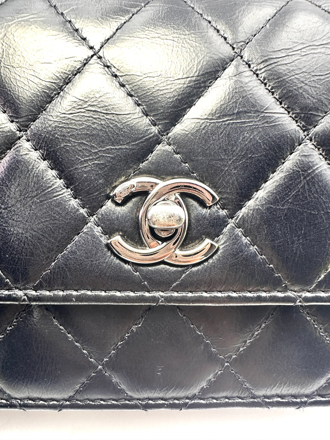 Chanel 23K Black Quilted Calfskin Top Handle Wallet On Chain(T8***CE) CC1416