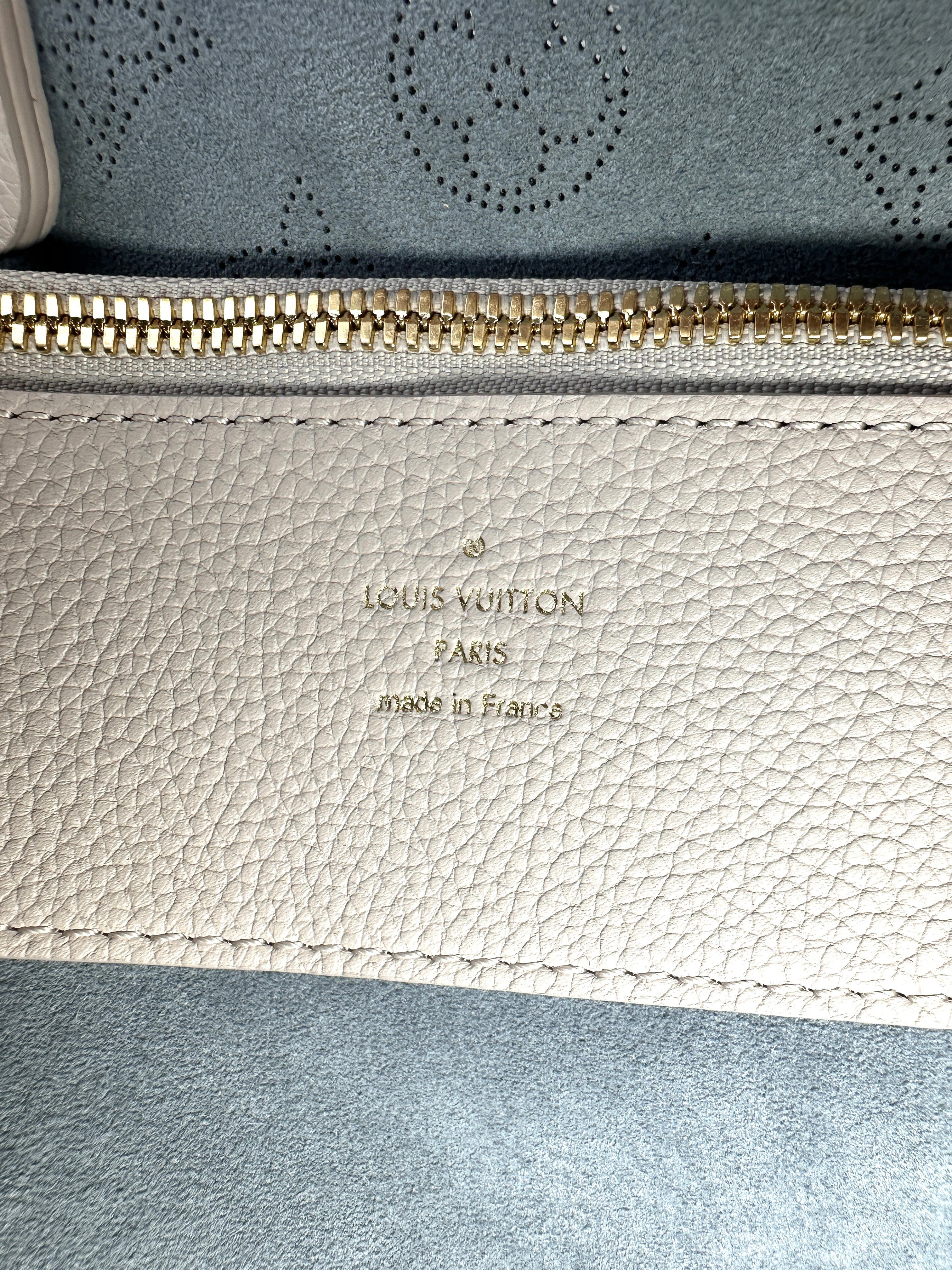 Louis Vuitton Mahina Bella Blue Nuage Perforated Calfskin Handle Bag LV1942