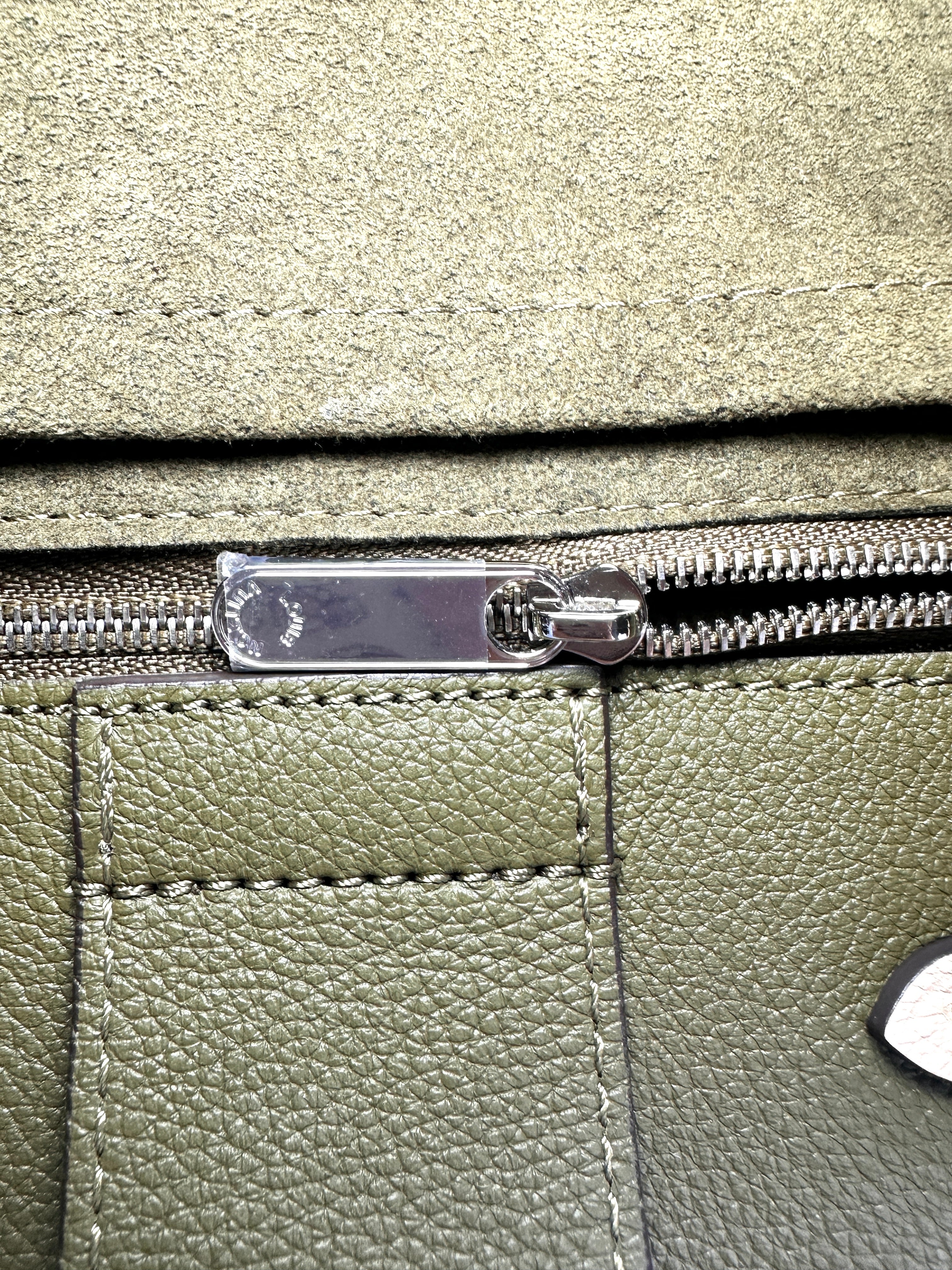 Louis Vuitton Lockme Moss Green Taurillon Leather Bucket Bag LV1938