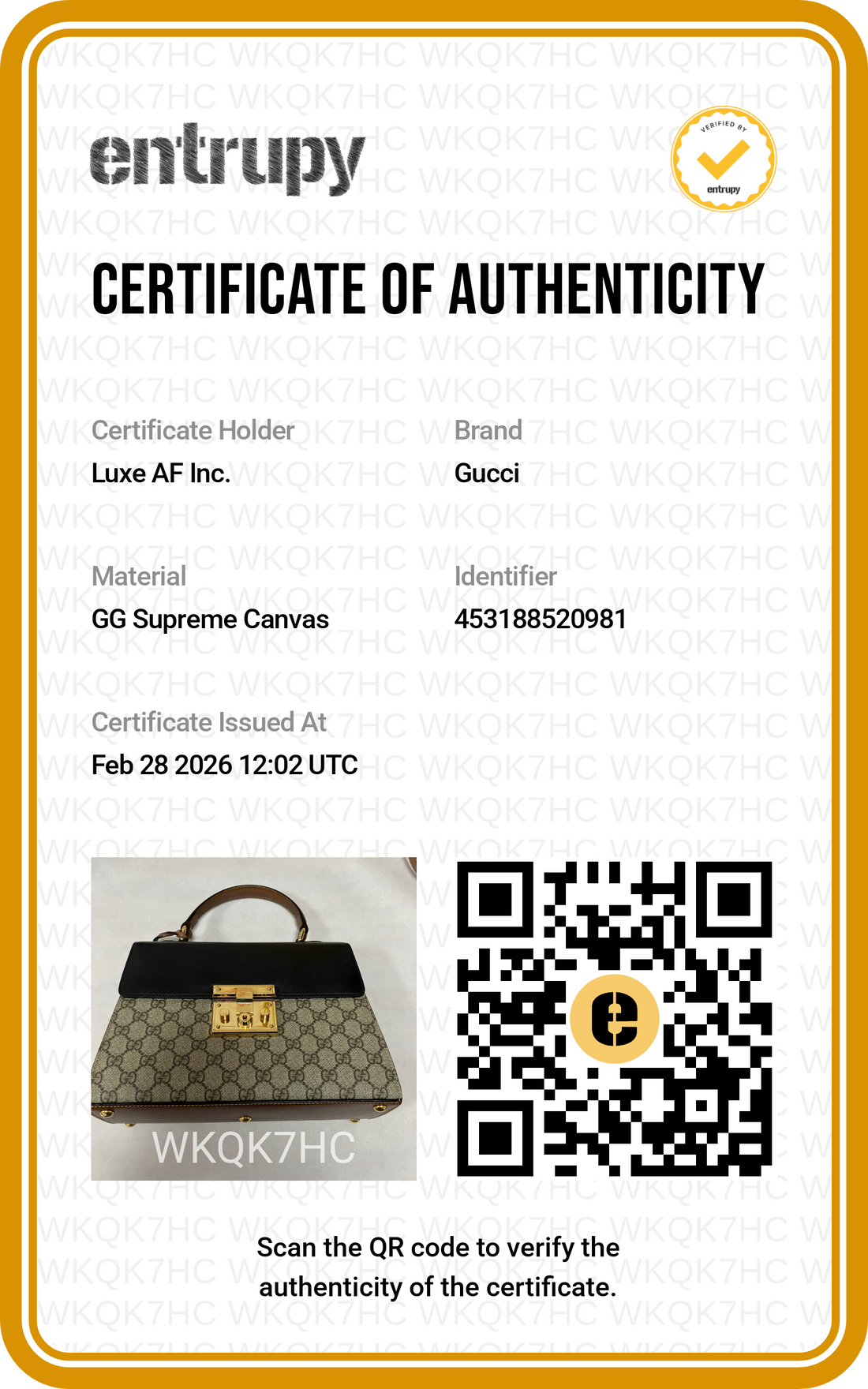 Gucci Padlock GG Supreme Top Handle Bag With Gold Buckle GG633