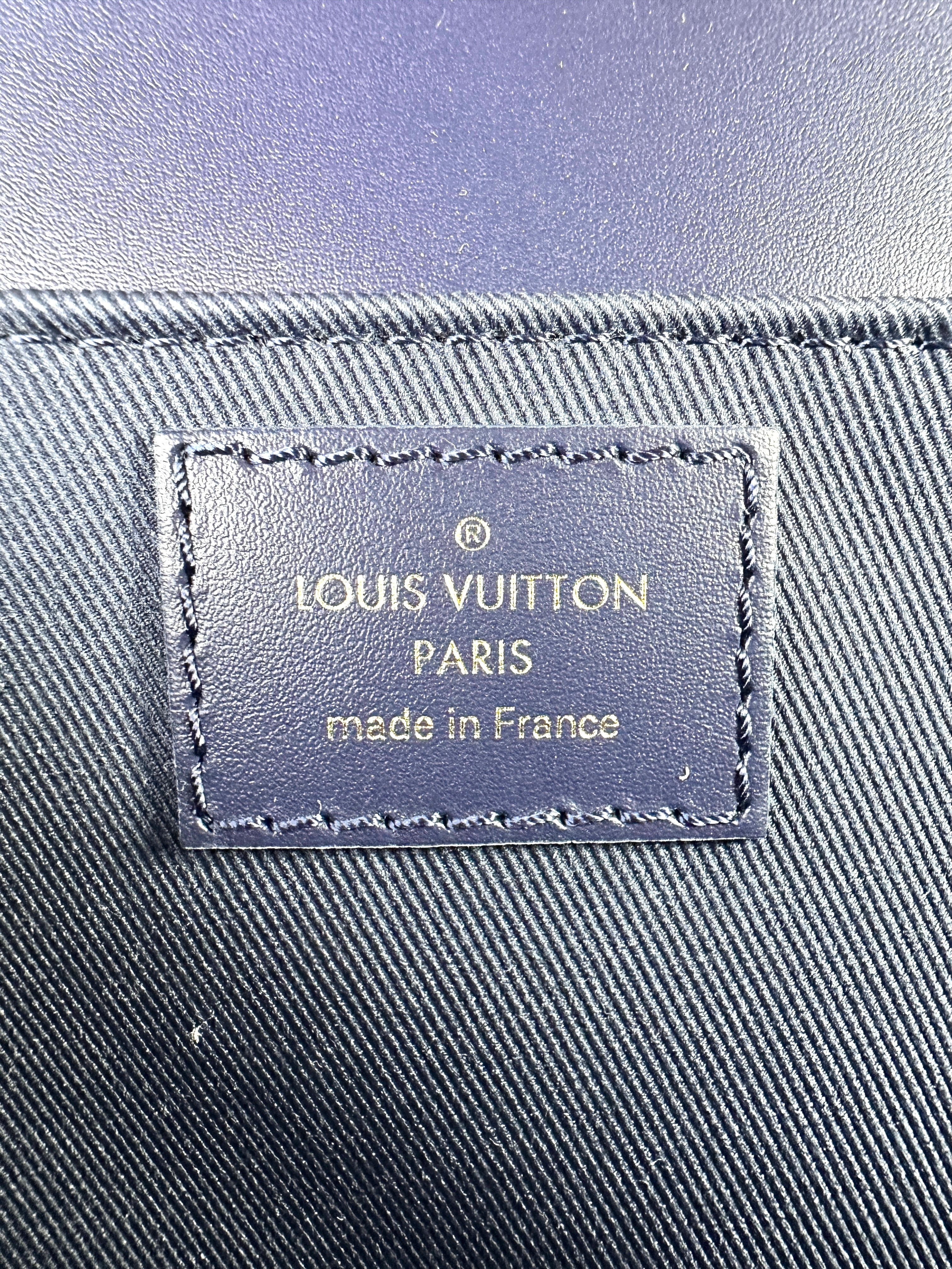 Louis Vuitton Monoglam East West Blue Pochette Metis LV1951