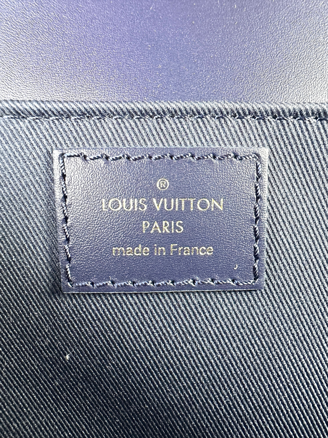 Louis Vuitton Monoglam East West Blue Pochette Metis LV1951