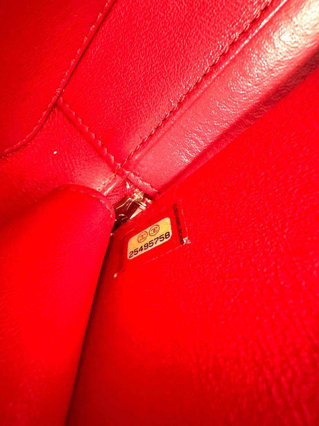 Chanel CC Filigree Red Quilted Leather Top Handle Vanity Case(25***58) CC1428