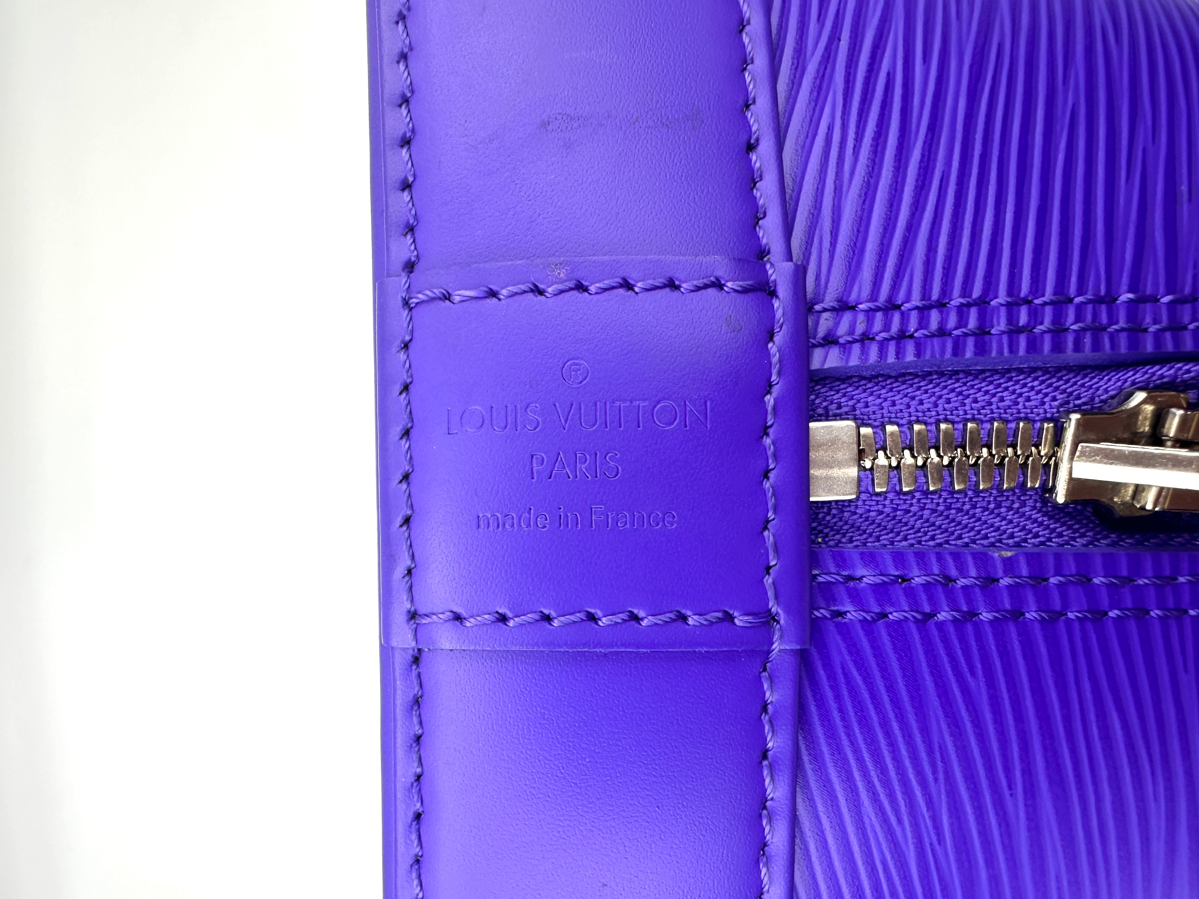 Louis Vuitton Alma Blue Epi Leather Handle Bag LV1961