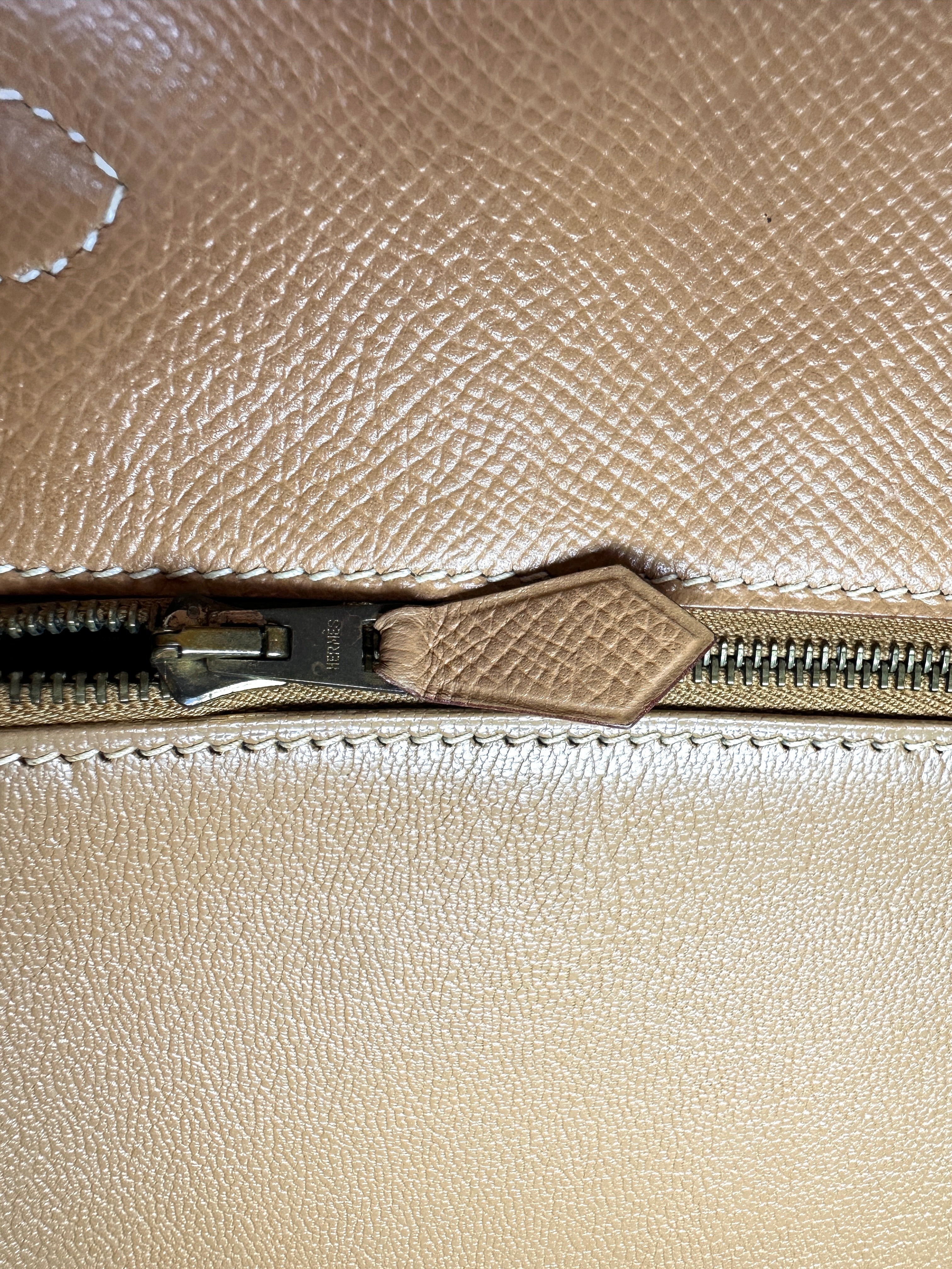 Hermes Kelly32 Brown Epsom Leather Handle Bag With Gold Hardware IRIS033