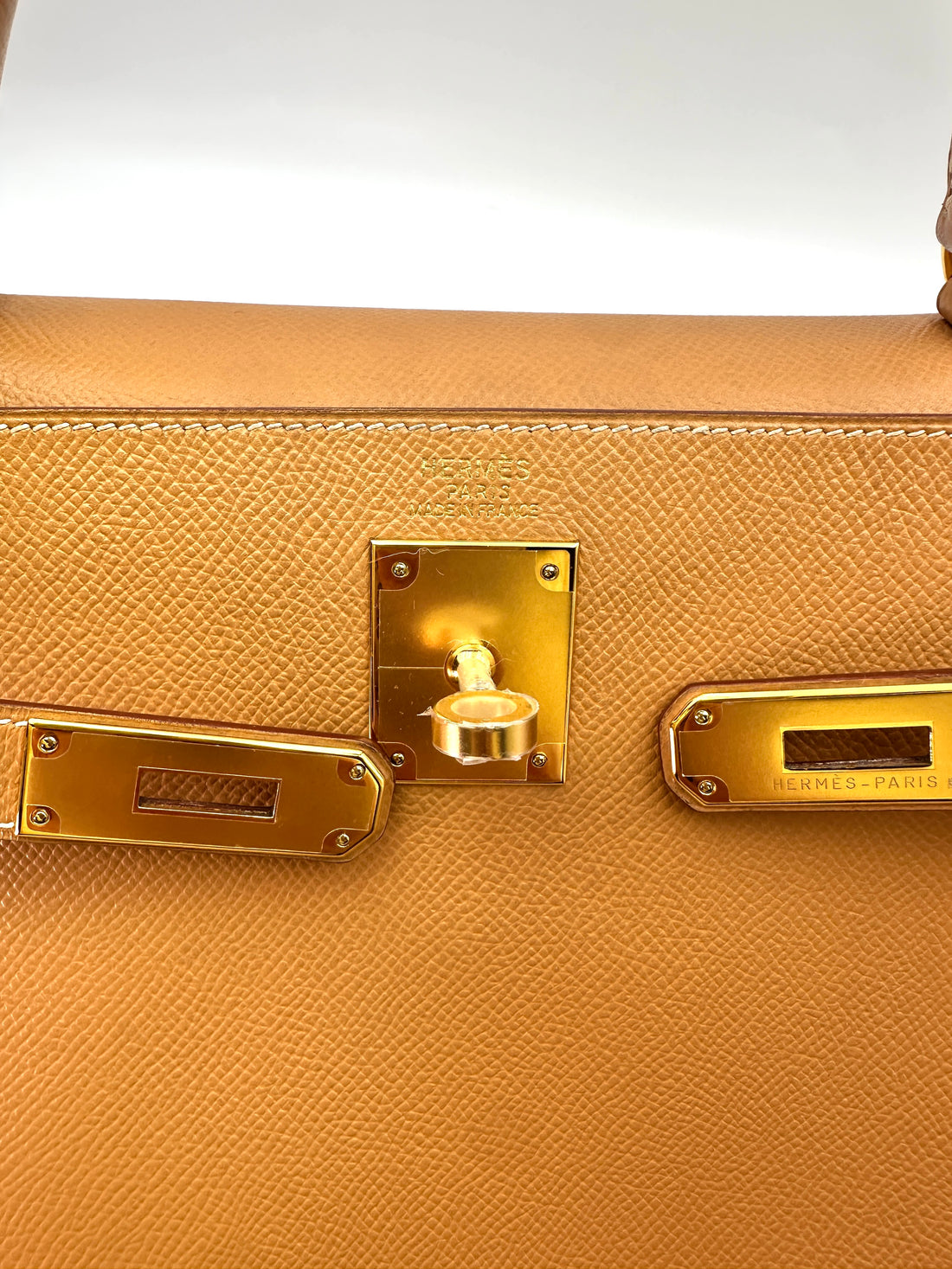 Hermes Kelly32 Brown Epsom Leather Handle Bag With Gold Hardware IRIS033