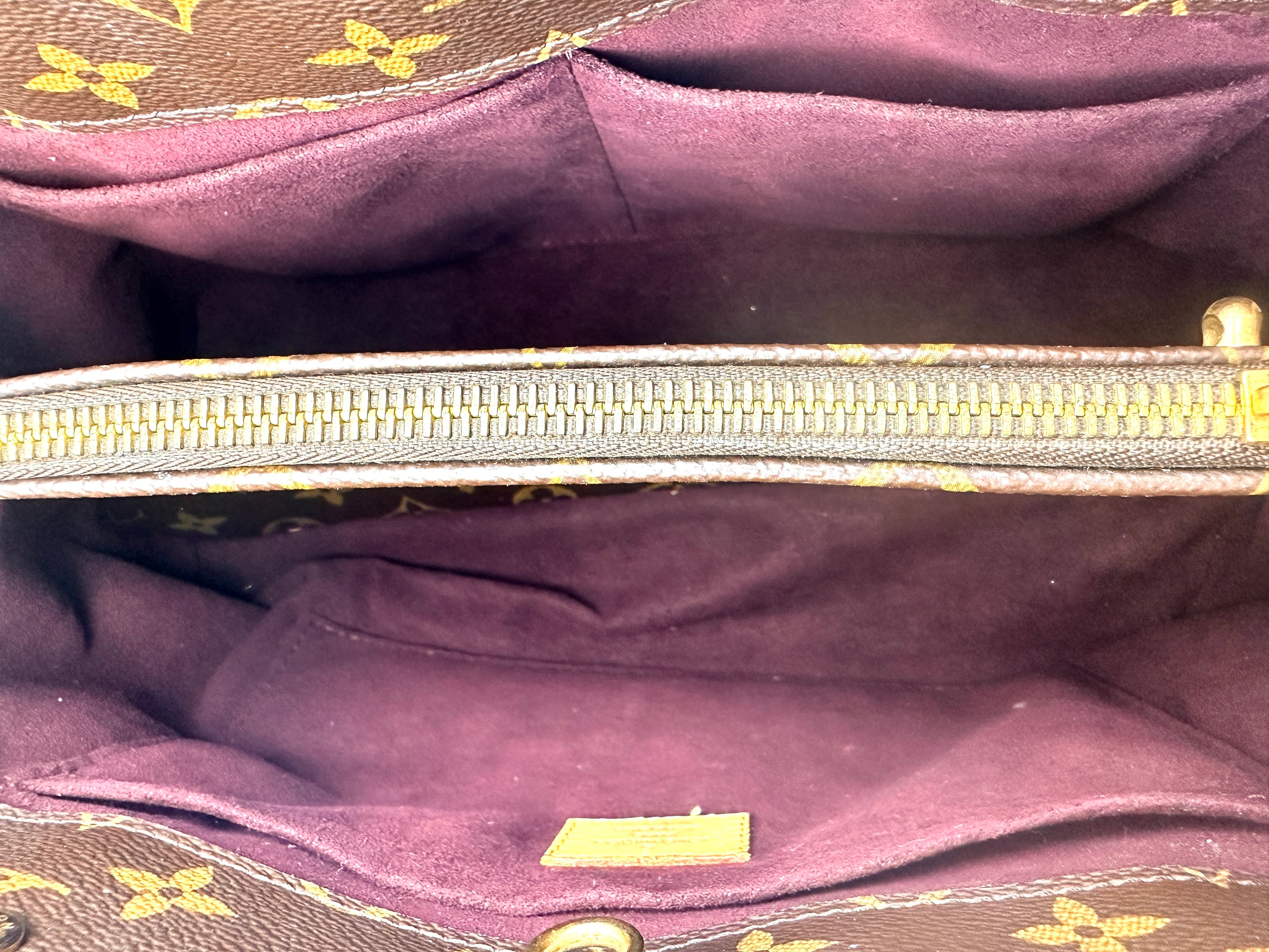 Louis Vuitton Montaigne MM Monogram Canvas Handle Bag LV1972