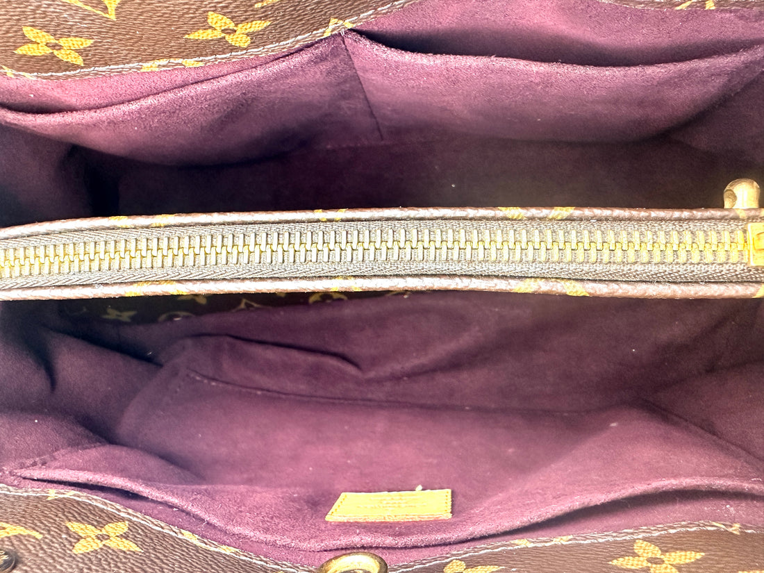 Louis Vuitton Montaigne MM Monogram Canvas Handle Bag LV1972