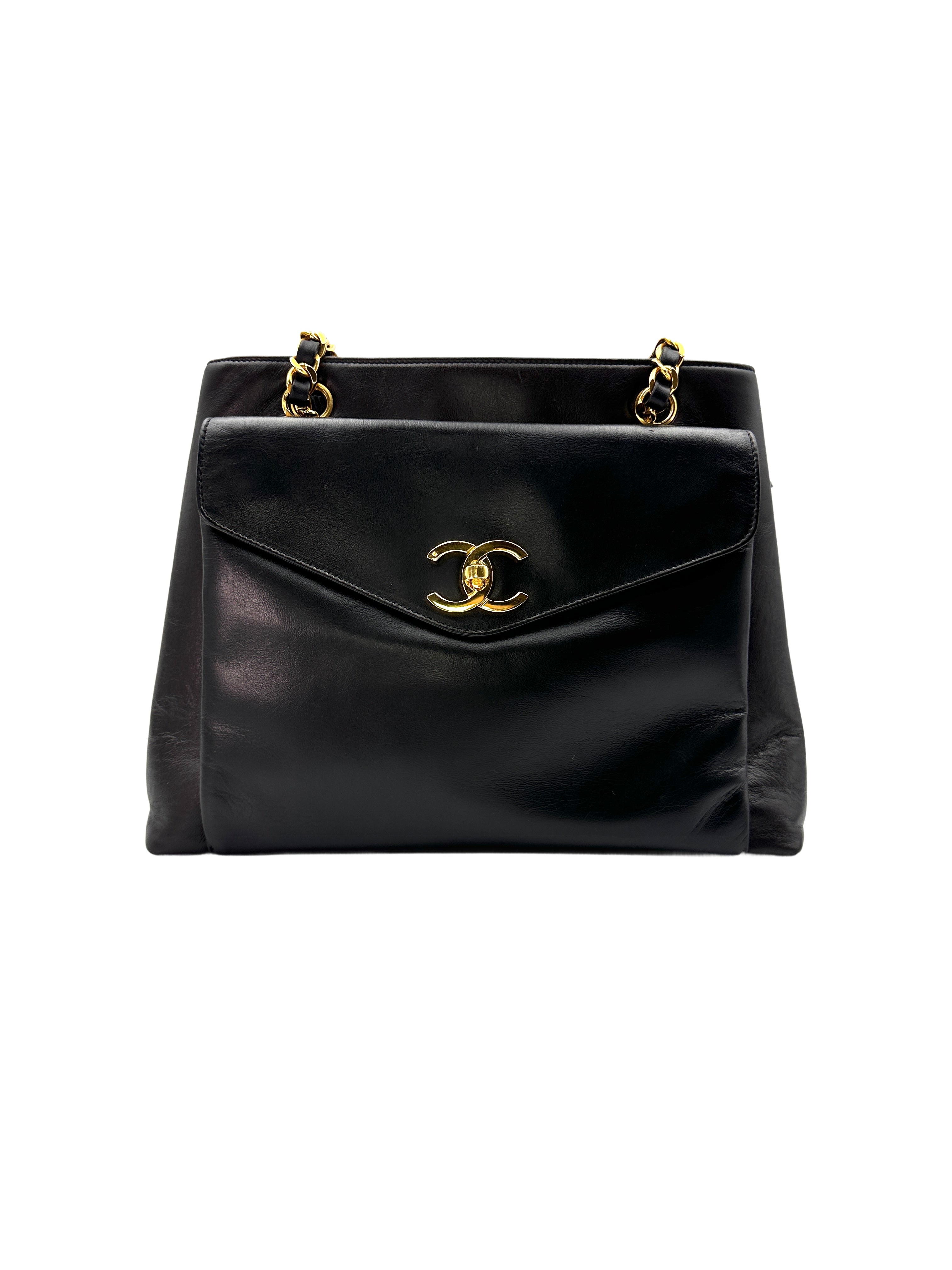 Chanel Vintage Black Calfskin Envelope Flap Bag With Gold Hardware(31***21) PR192