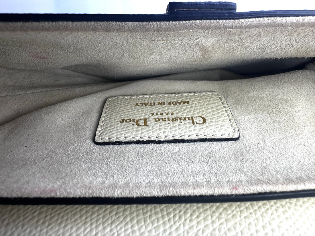 Christian Dior White Leather Small Size Saddle Bag DR512