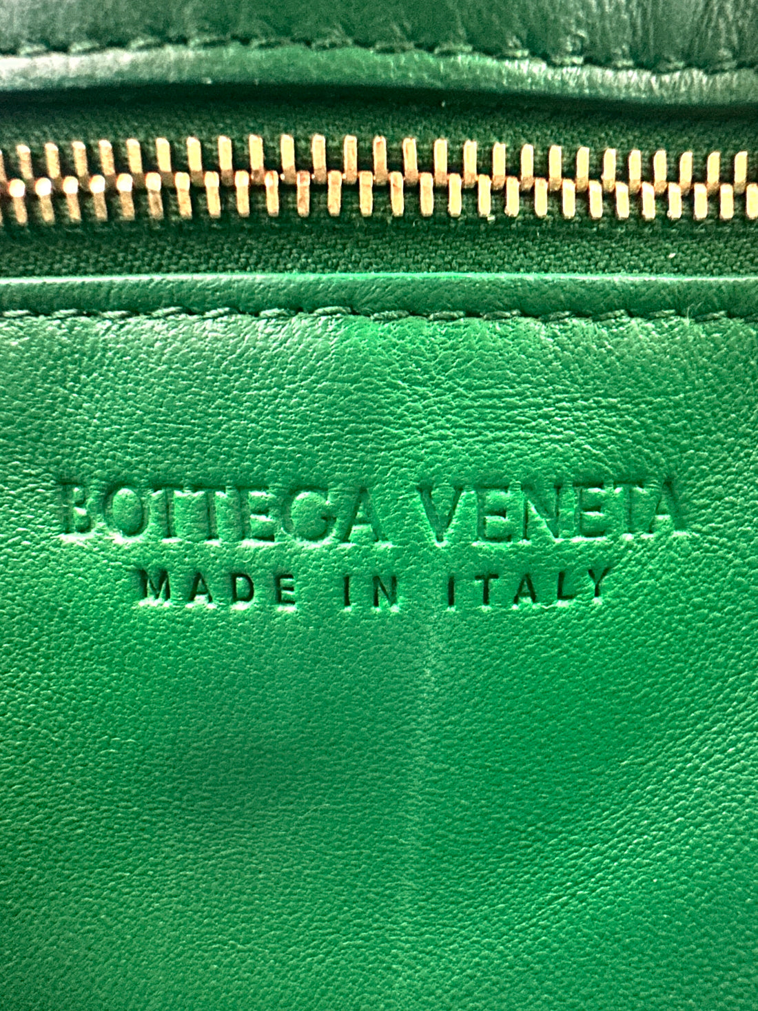 Bottega Veneta Padded Cassette Green Lambskin Shoulder Bag BV101