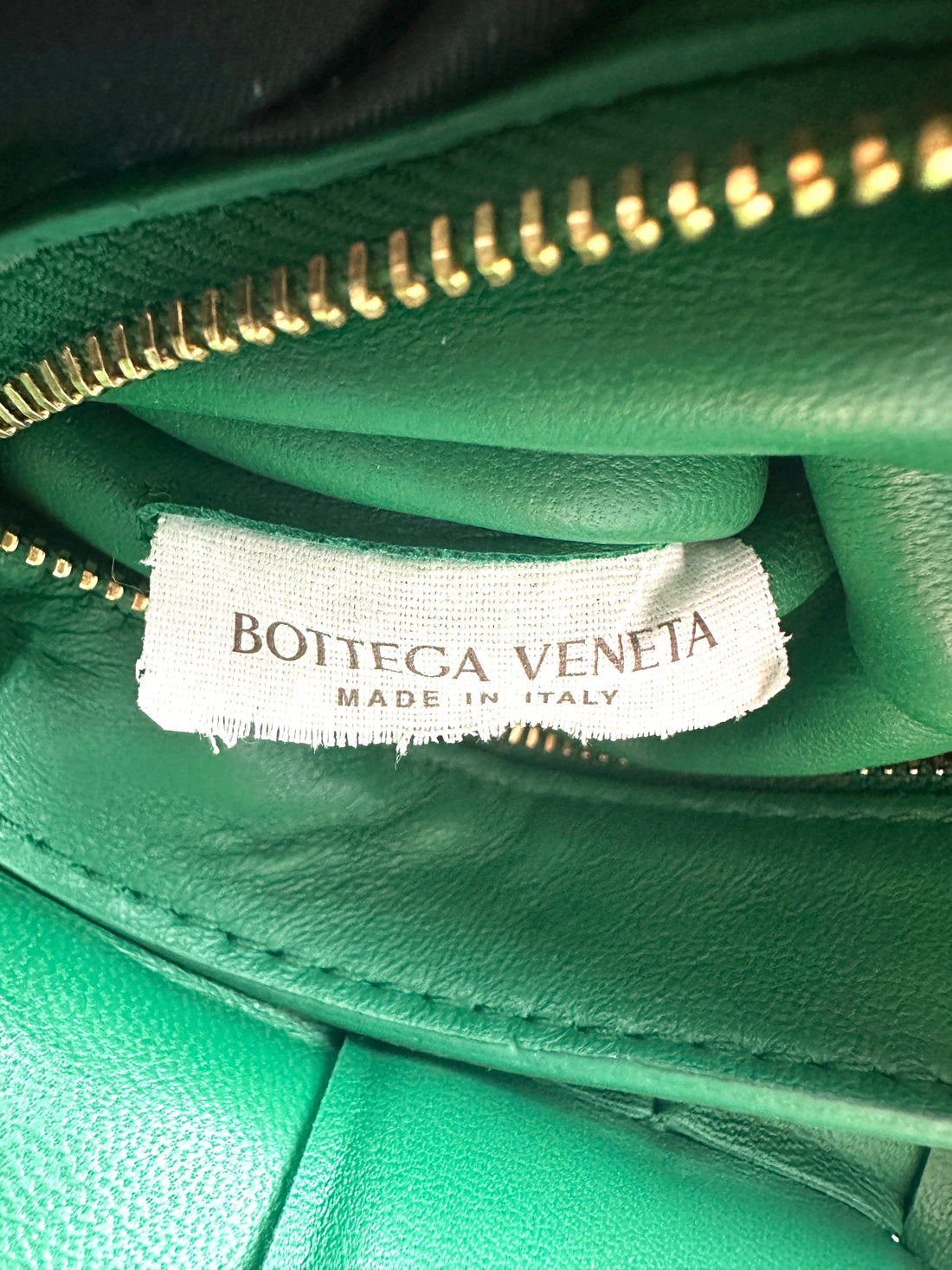 Bottega Veneta Padded Cassette Green Lambskin Shoulder Bag BV101