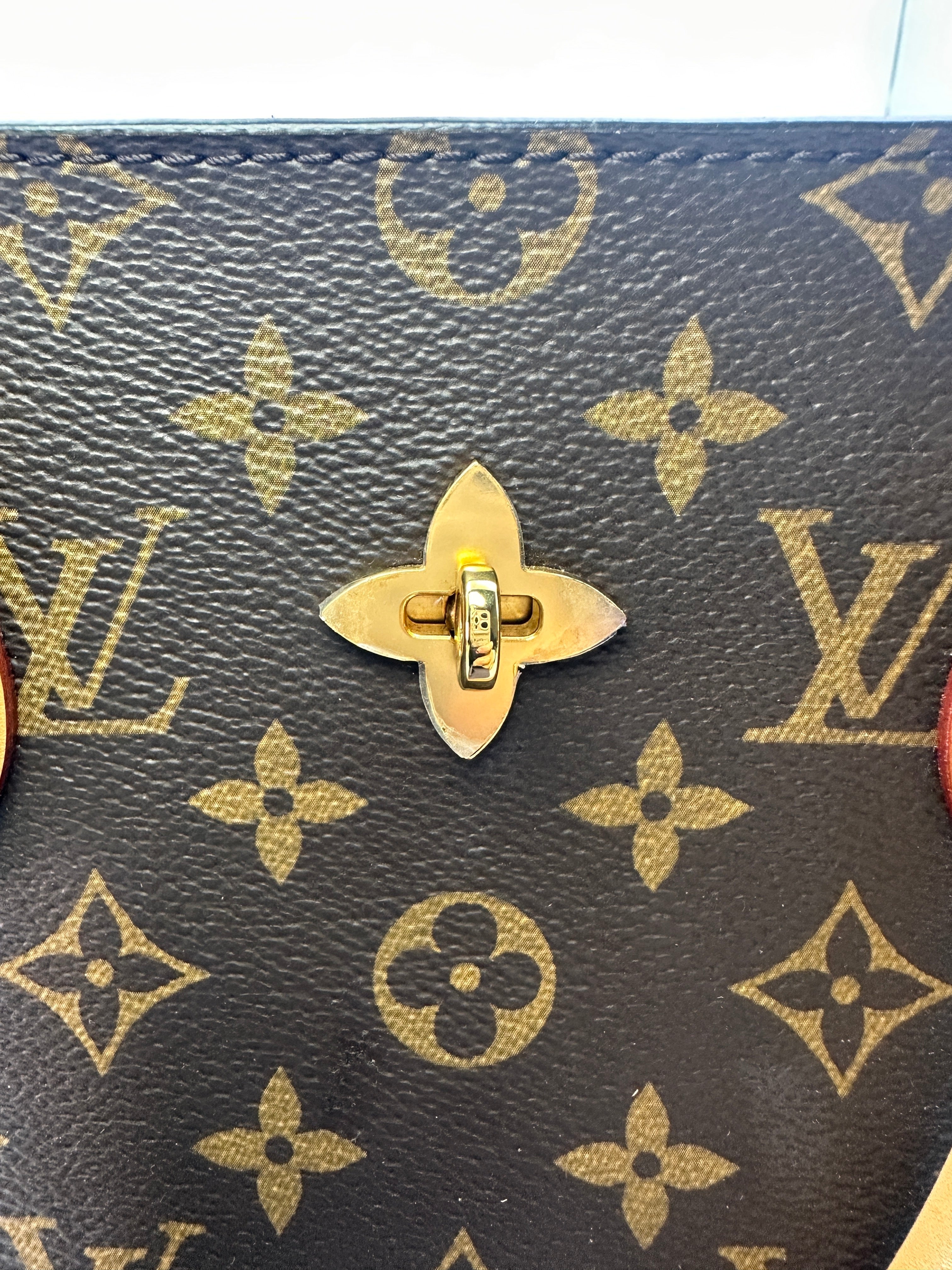 Louis Vuitton Flower Tote Monogram Canvas Handle Bag With Flower Lock LV1987