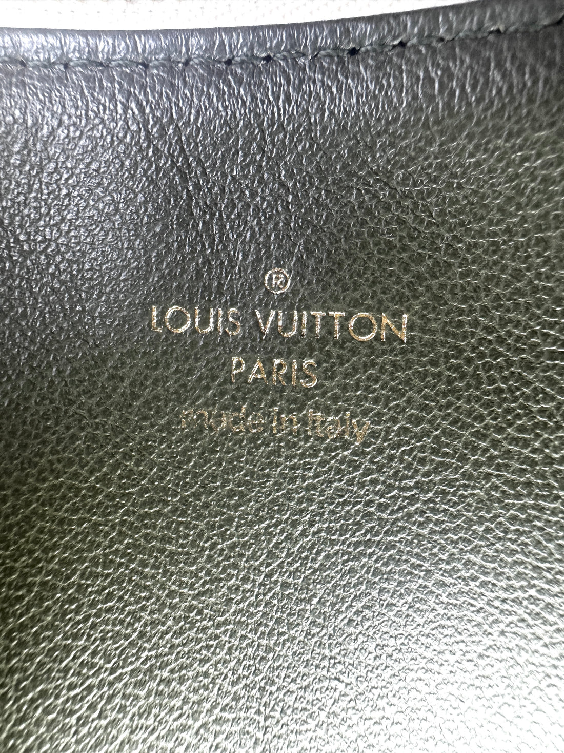 Louis Vuitton Coussin White Monogram Embossed Leather Shoulder Bag LV1997