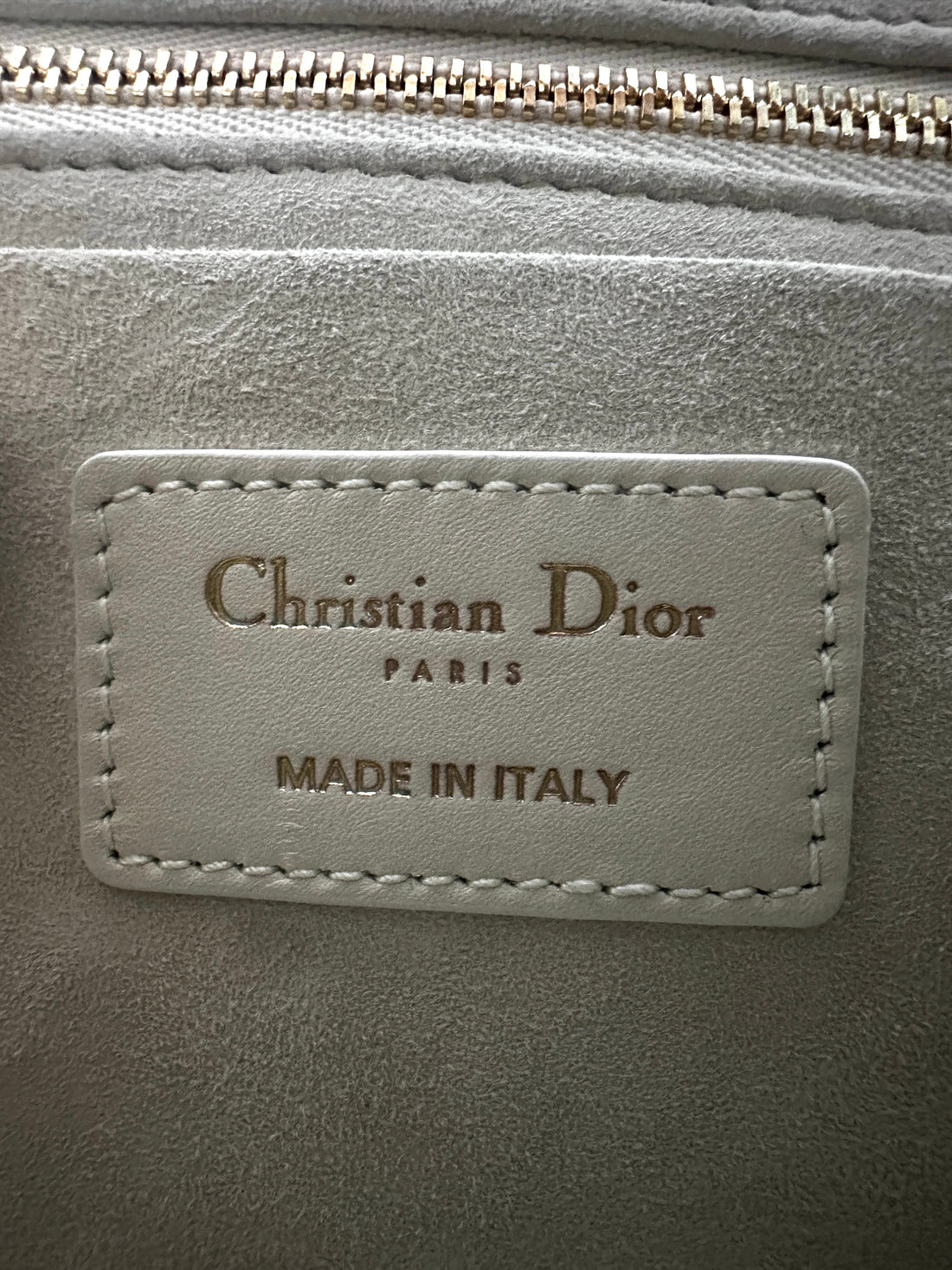 Christian Dior Lady 95.22 White Macrocannage Leather Handle Bag DR520