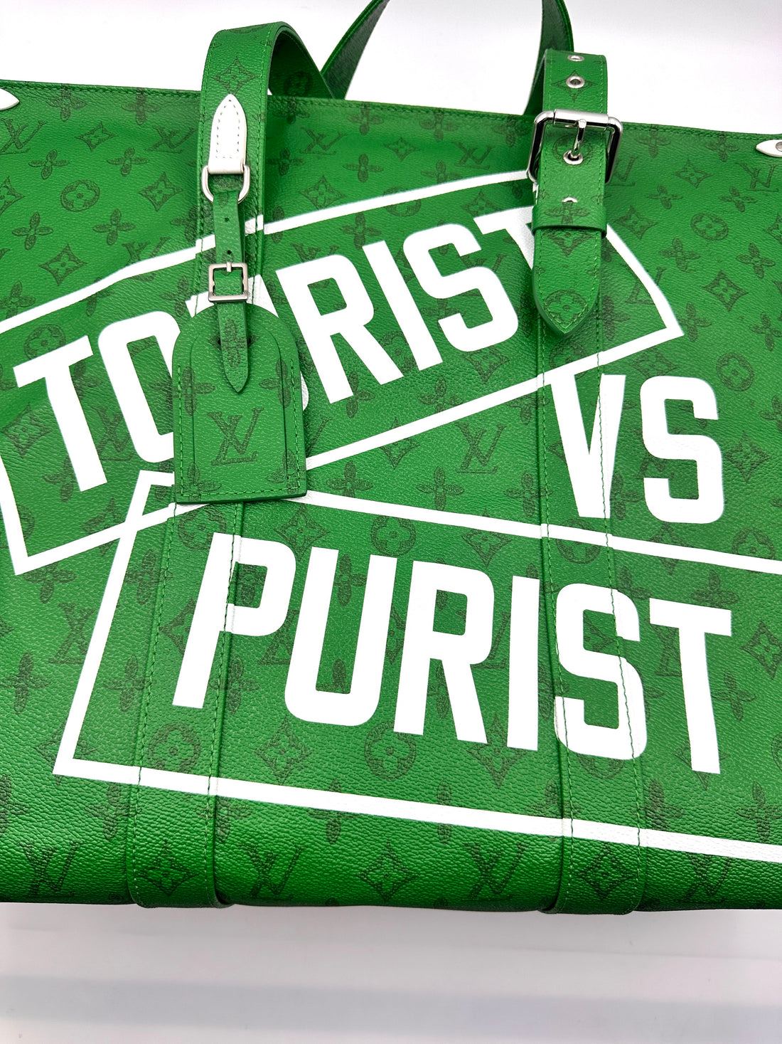Louis Vuitton 2021Fall/Winter Green Monogram "TOURIST VS PURIST" Cabas Zippe Tote Bag LV2005