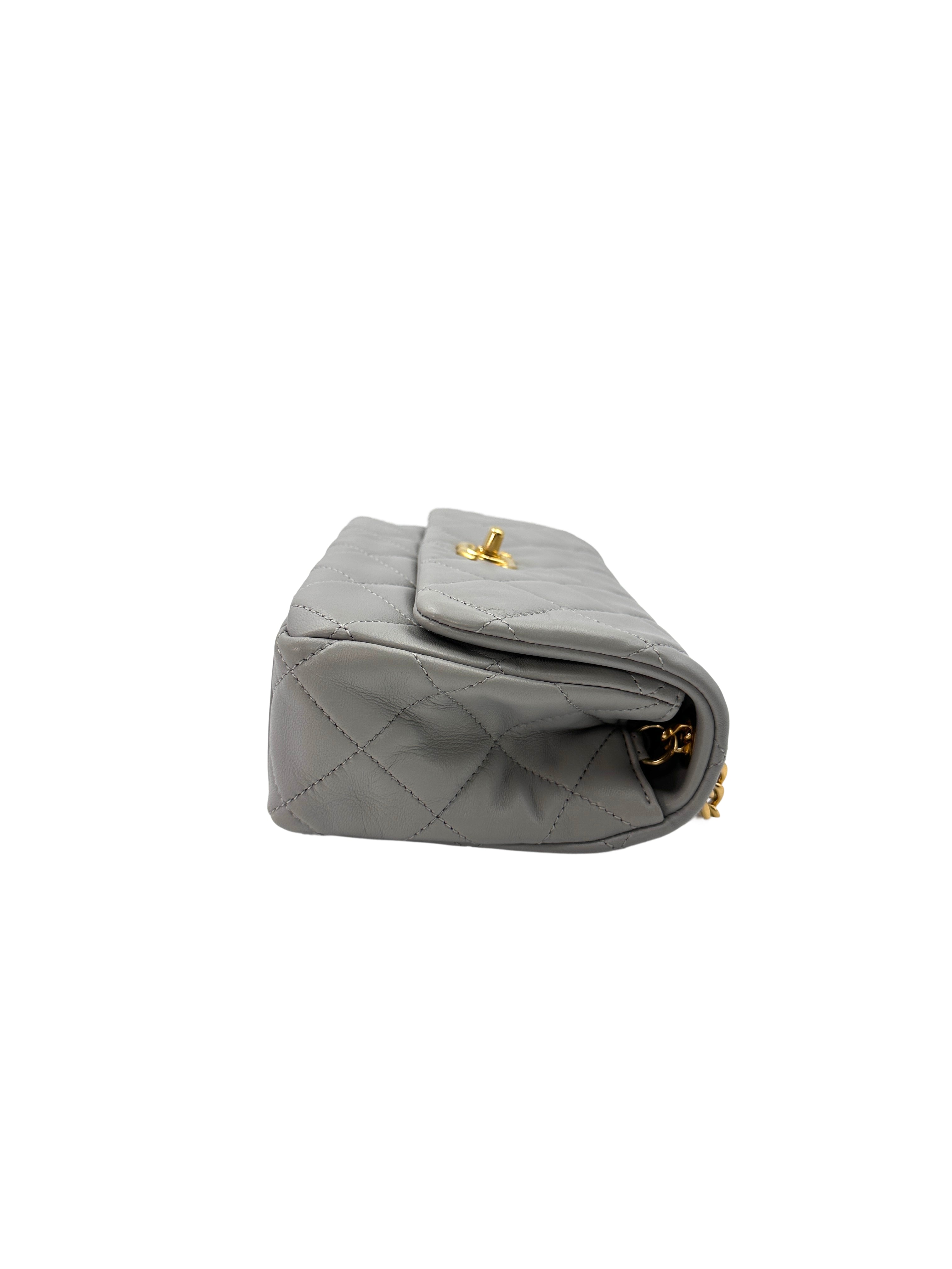 Chanel Light Blue Quilted Leather Jeweled Chain Flap Bag(LU***U4) CC1446