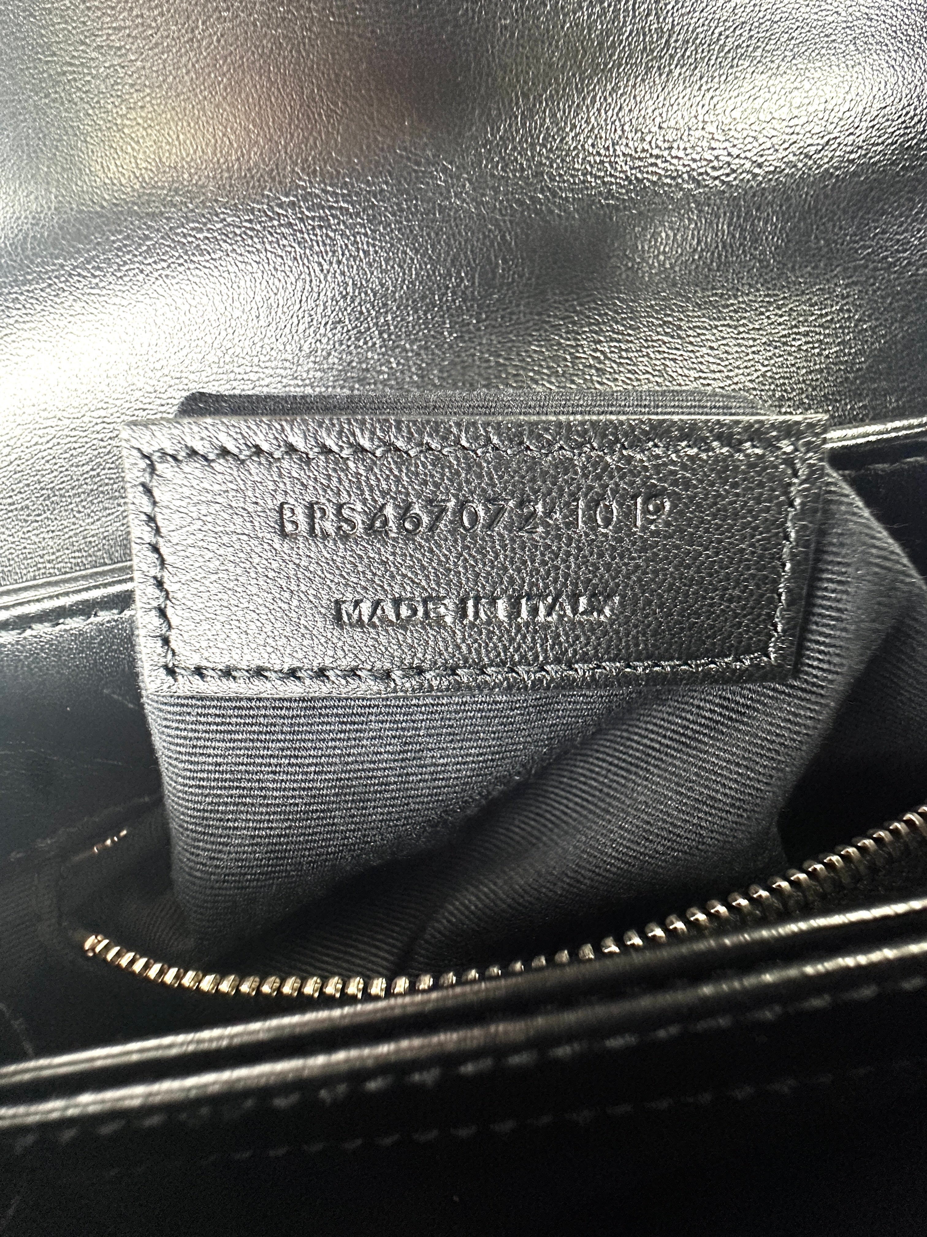 Saint Laurent Loulou  Black Quilted Leather Small Size Shoulder Bag SL165