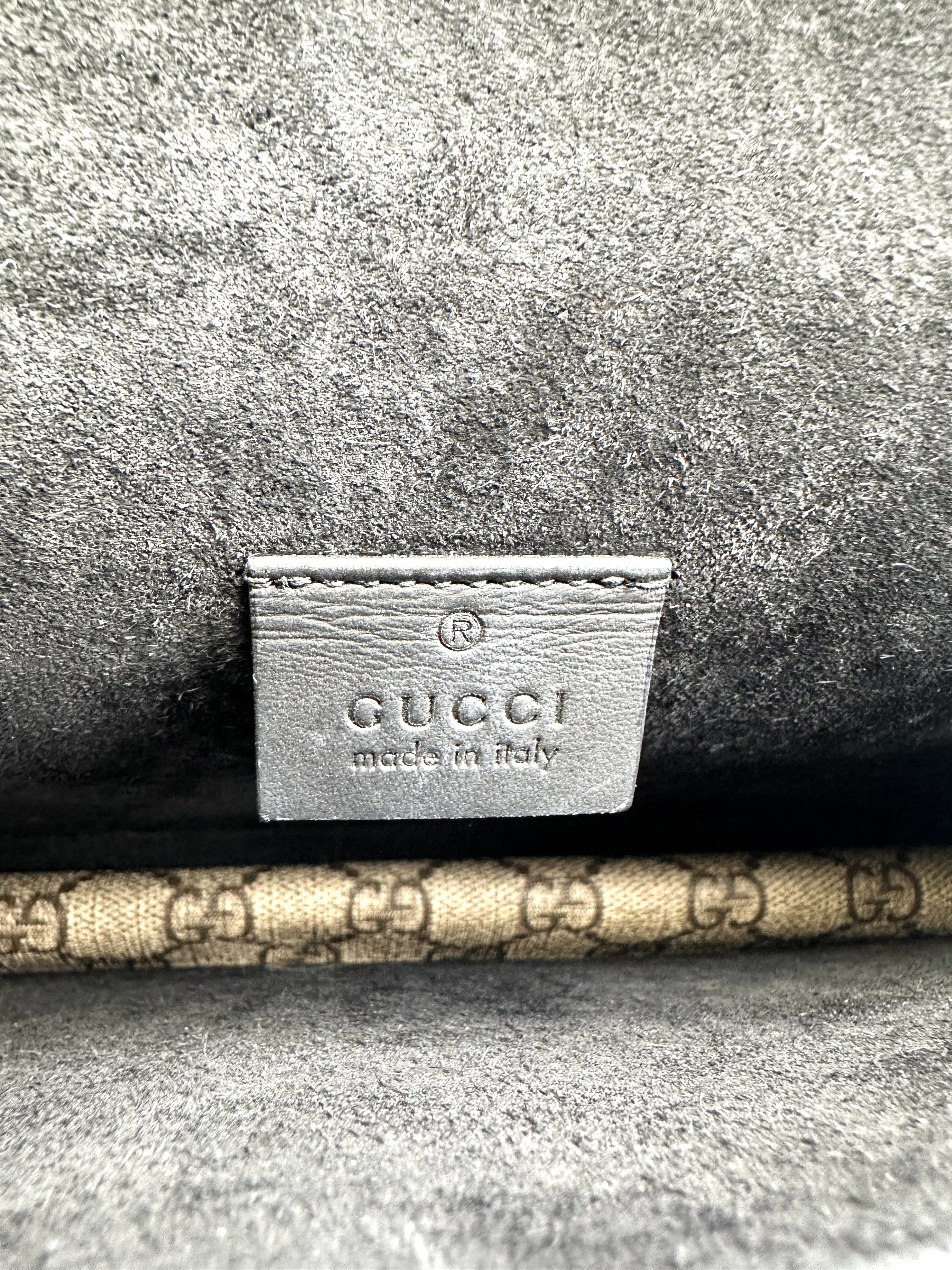 Gucci Dionysus GG Supreme Canvas Medium Size Shoulder Bag With Black Suede GG642