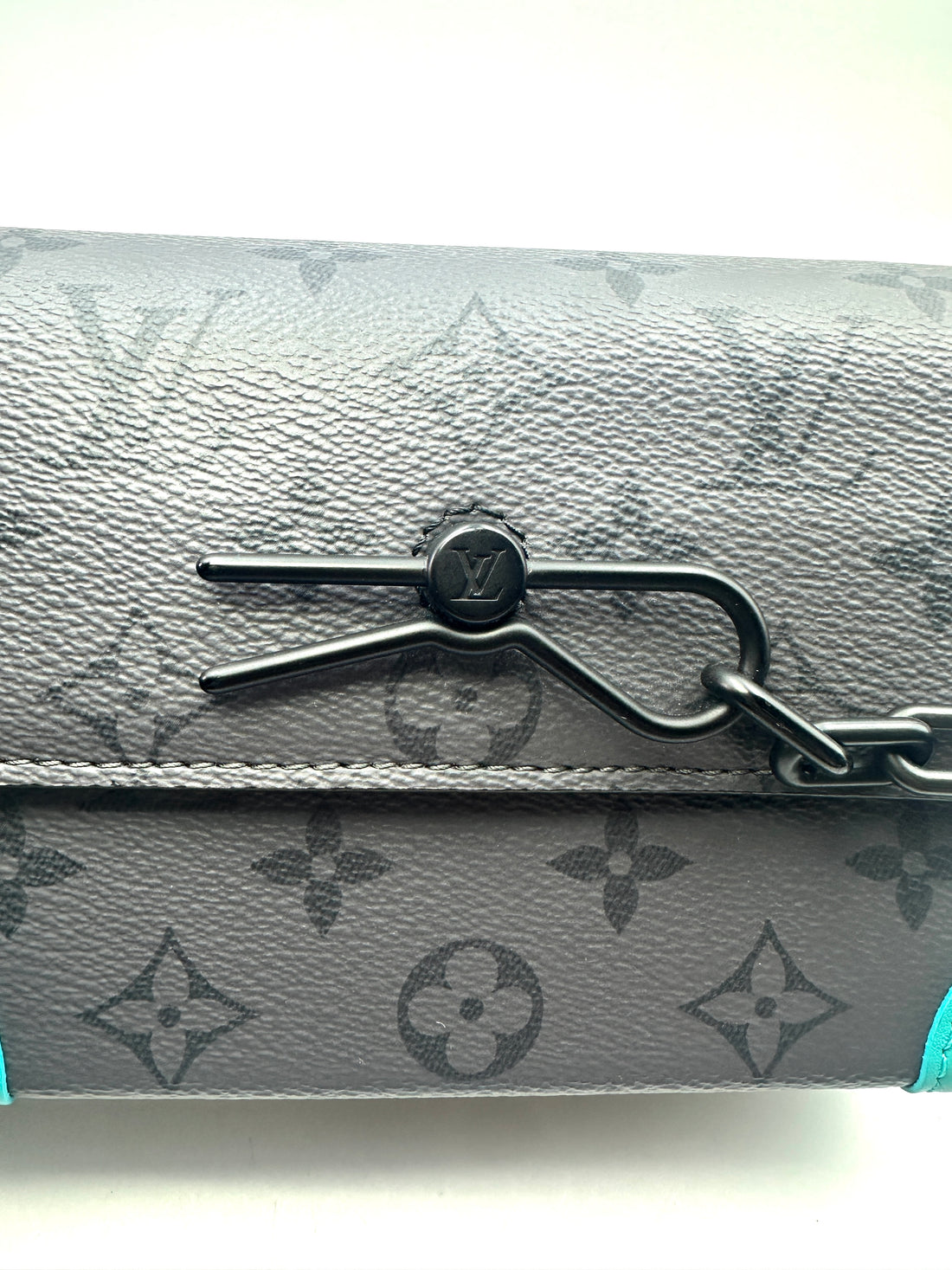 Louis Vuitton Steamer Wearable Wallet Black Monogram Eclipse Reverse Canvas Shoulder Bag LV2012