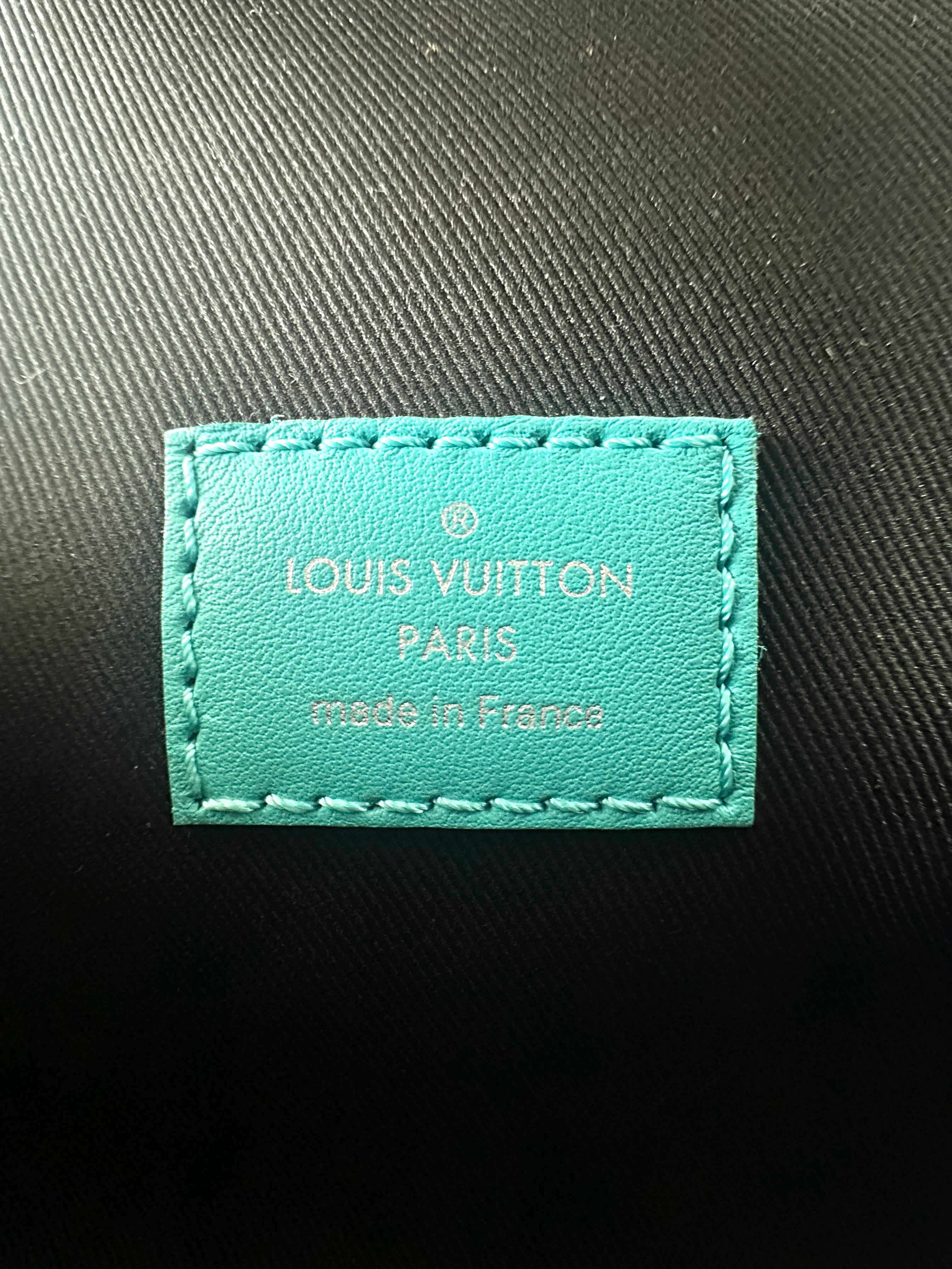 Louis Vuitton Steamer Wearable Wallet Black Monogram Eclipse Reverse Canvas Shoulder Bag LV2012