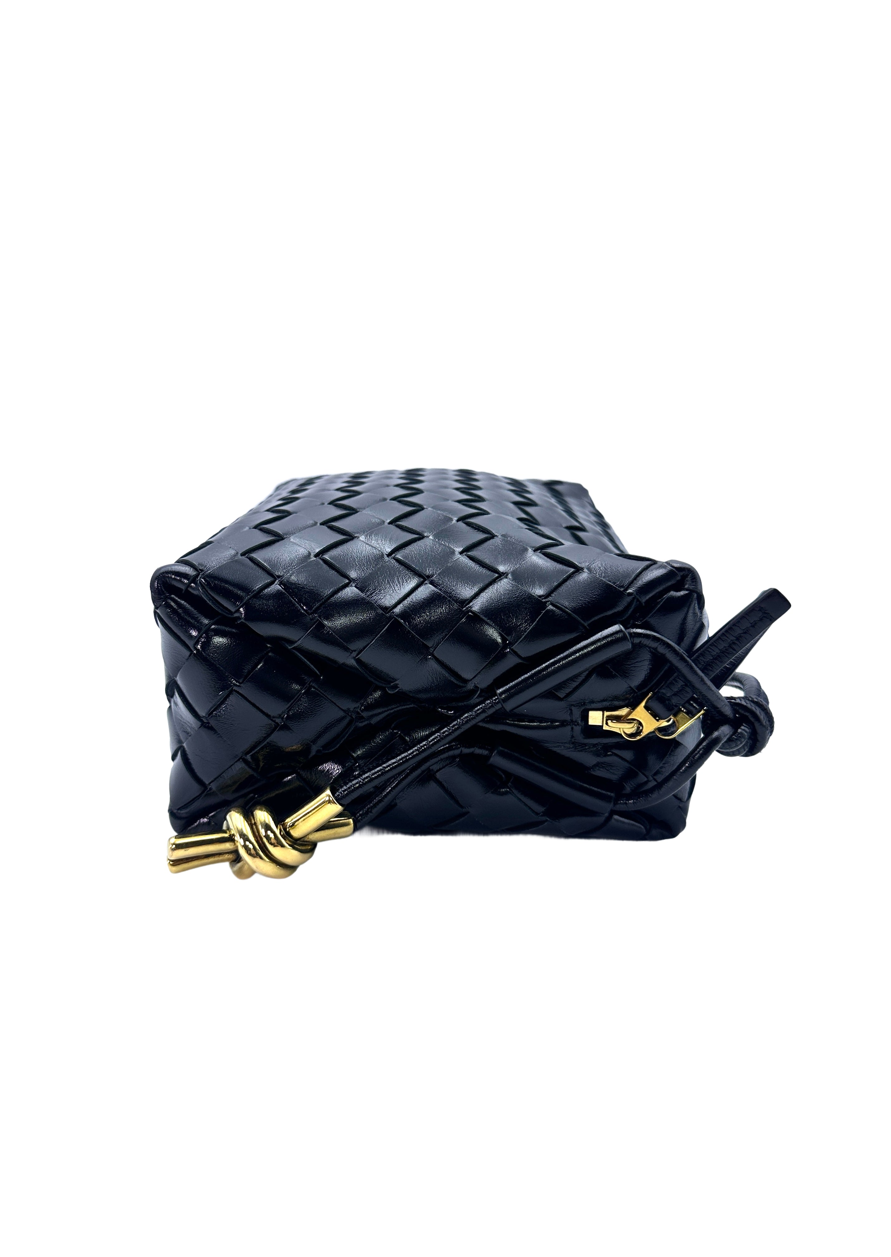 Bottega Veneta Loop Black Intrecciato Leather Shoulder Bag BV102