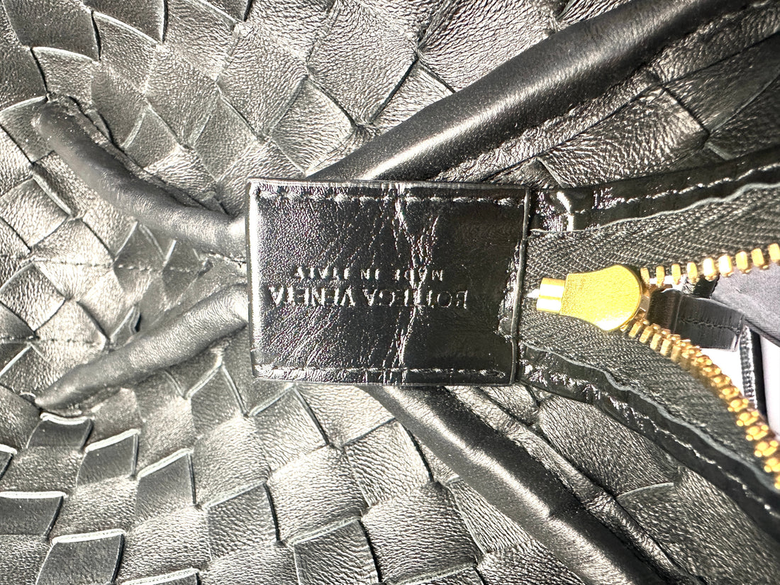 Bottega Veneta Loop Black Intrecciato Leather Shoulder Bag BV102