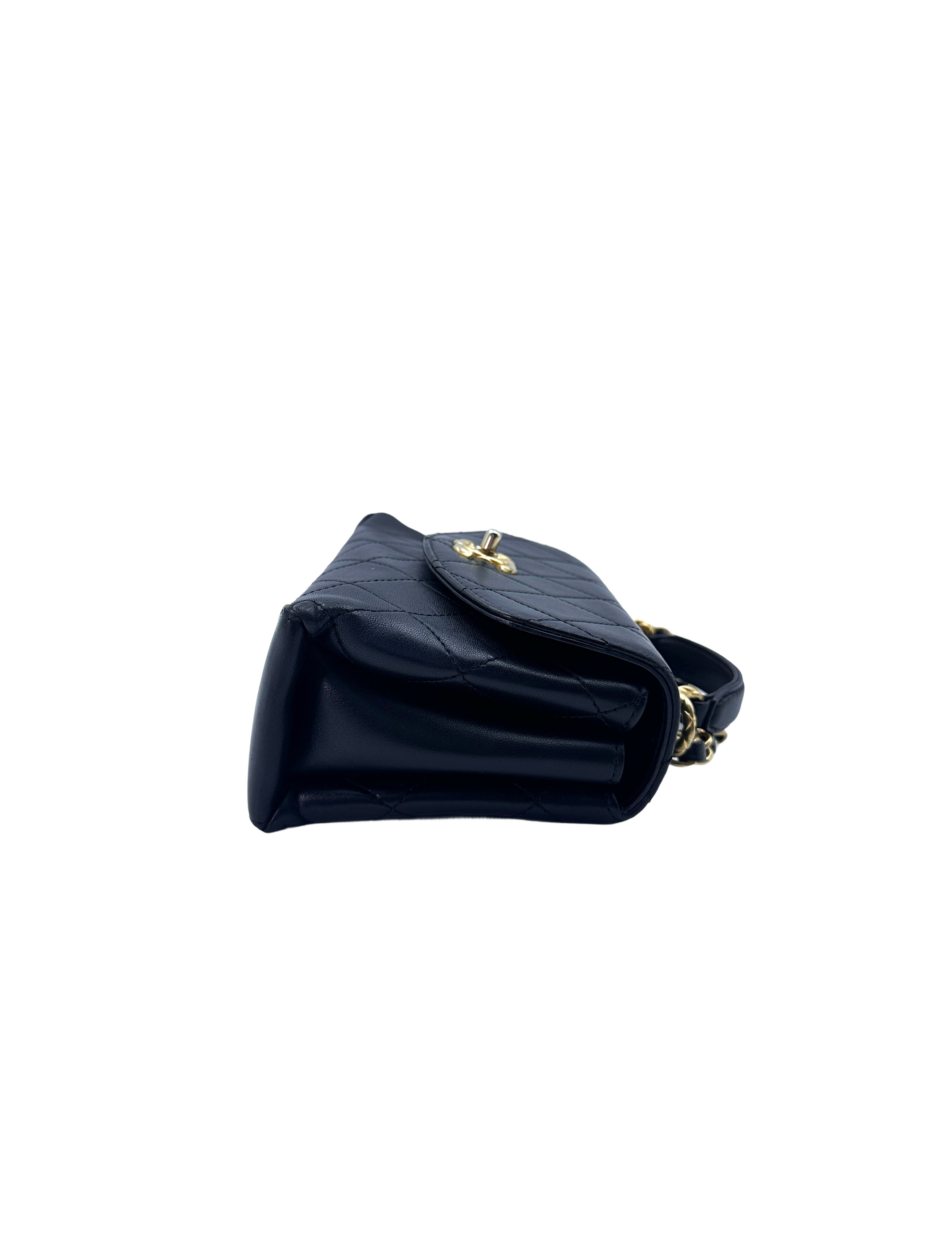 Chanel Trendy CC Black Quilted Calfskin Top Handle Flap Bag(30***60) IRIS041