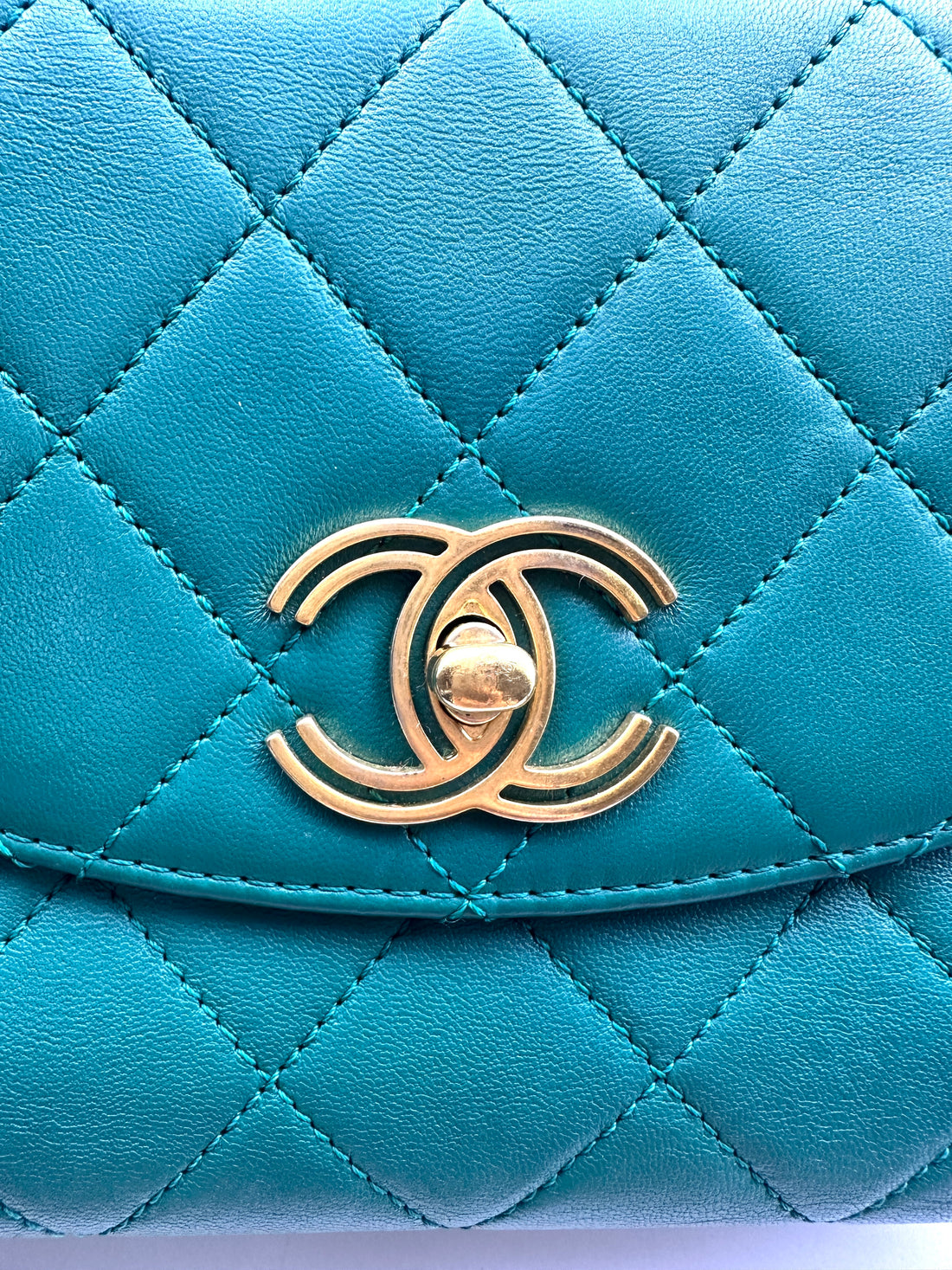 Chanel CoCo Handle Blue Quilted Leather Handle Bag With Gold Hardware(28***63) IRIS045