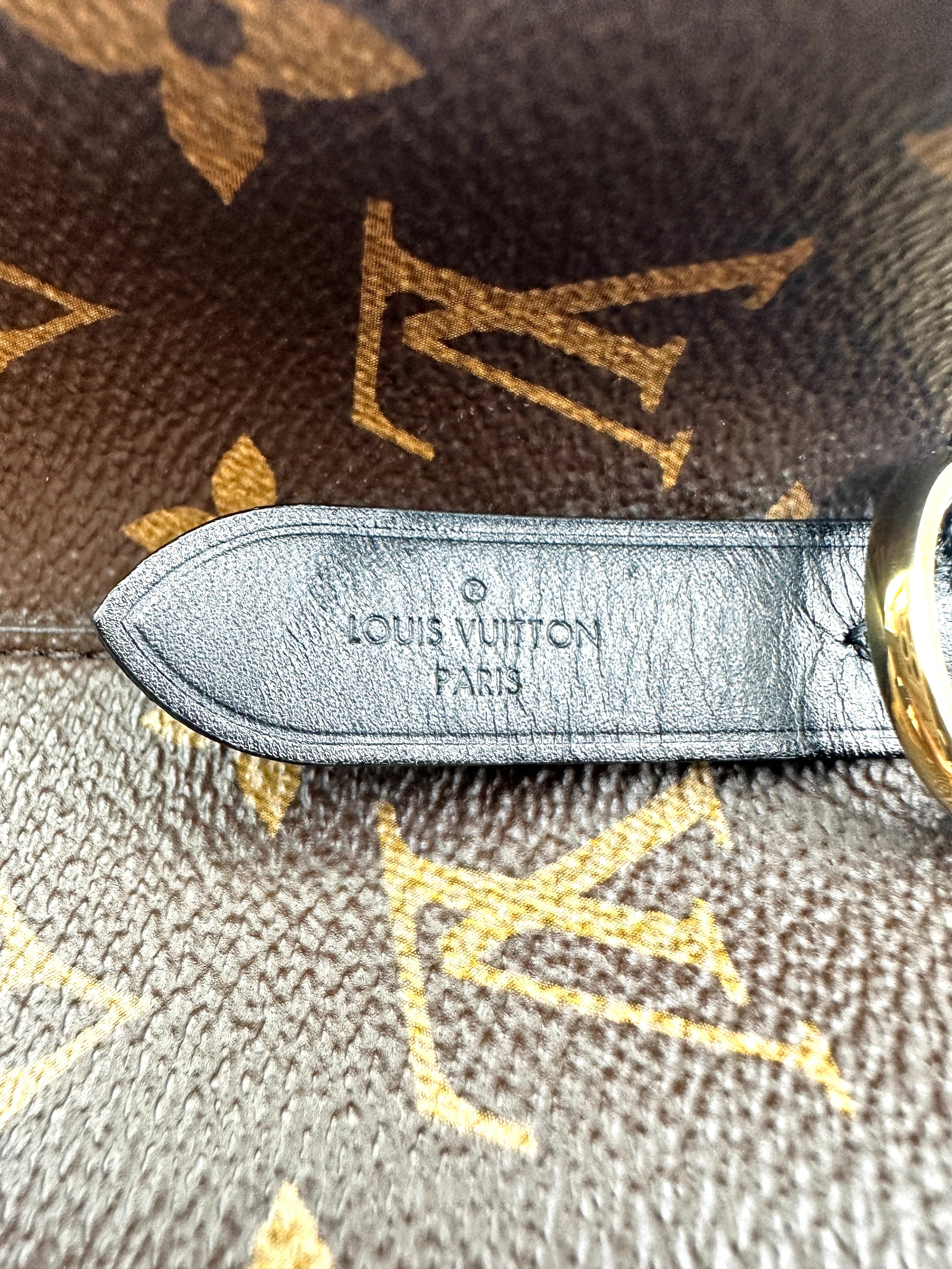 Louis Vuitton NeoNeo Monogram Canvas Bucket Bag With Black Drawstring LV2016