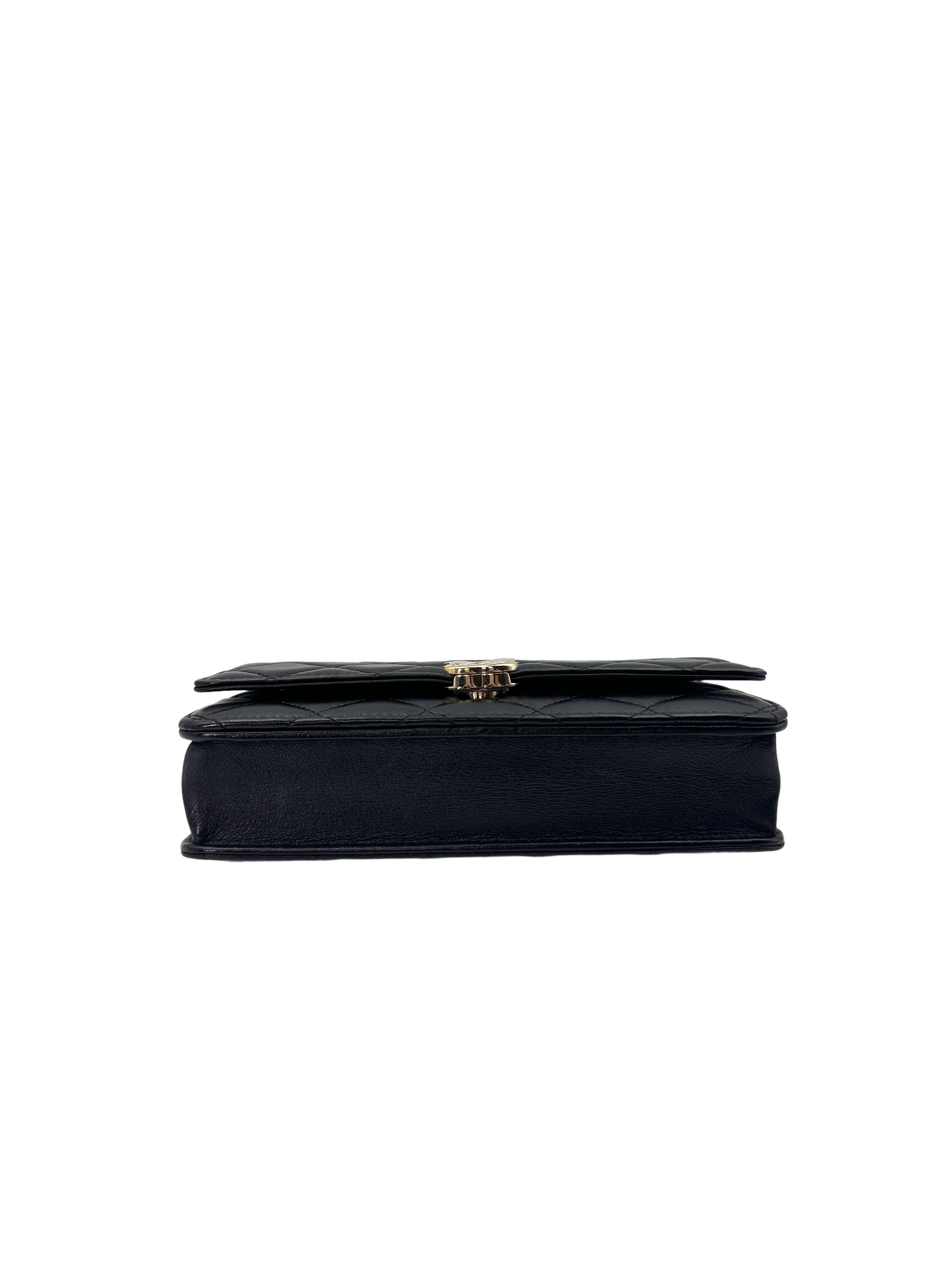 Chanel 22A Black Quilted Wallet On Chain(PC***5H) CC1460
